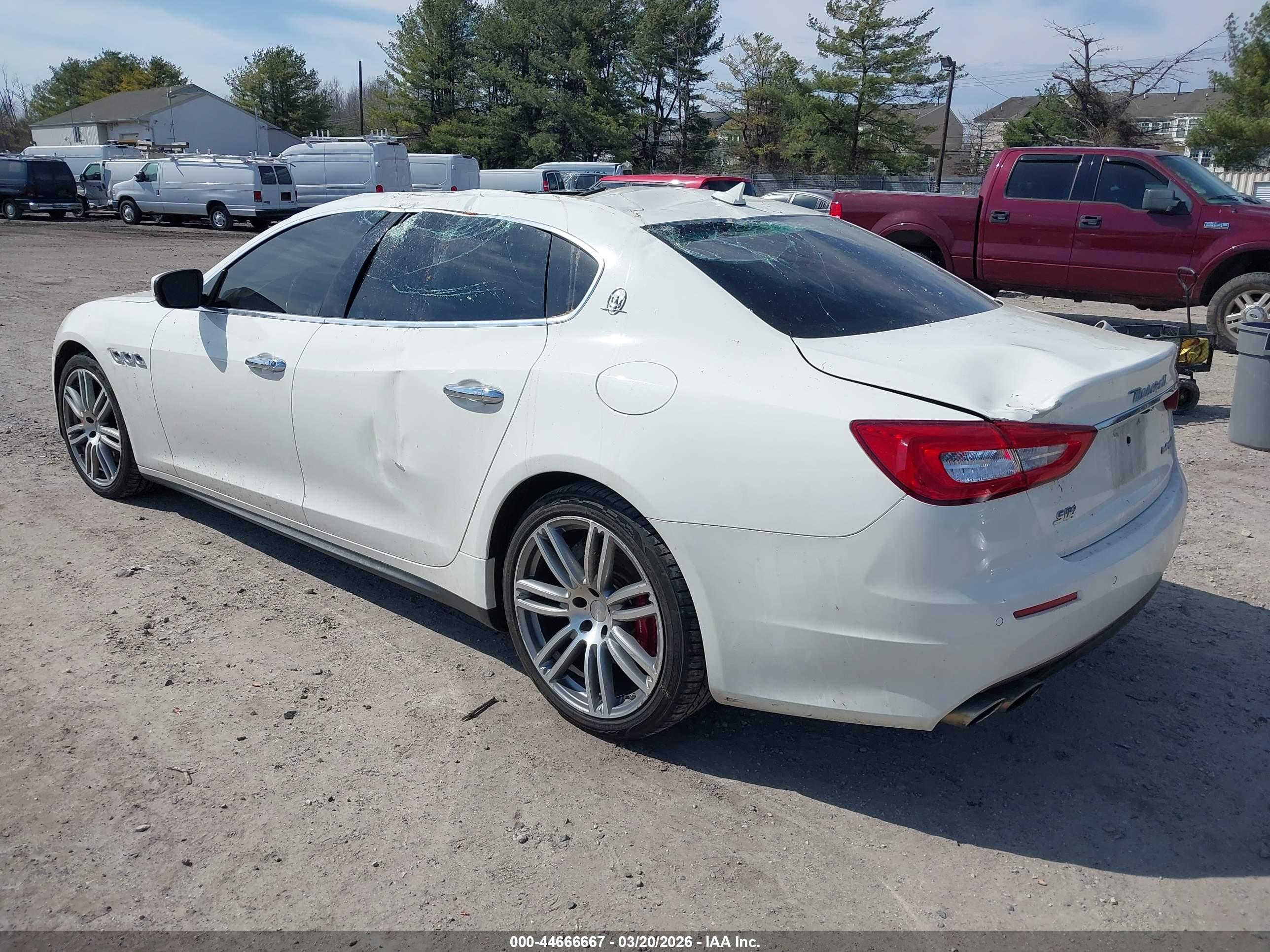 MASERATI QUATTROPORTE image 3