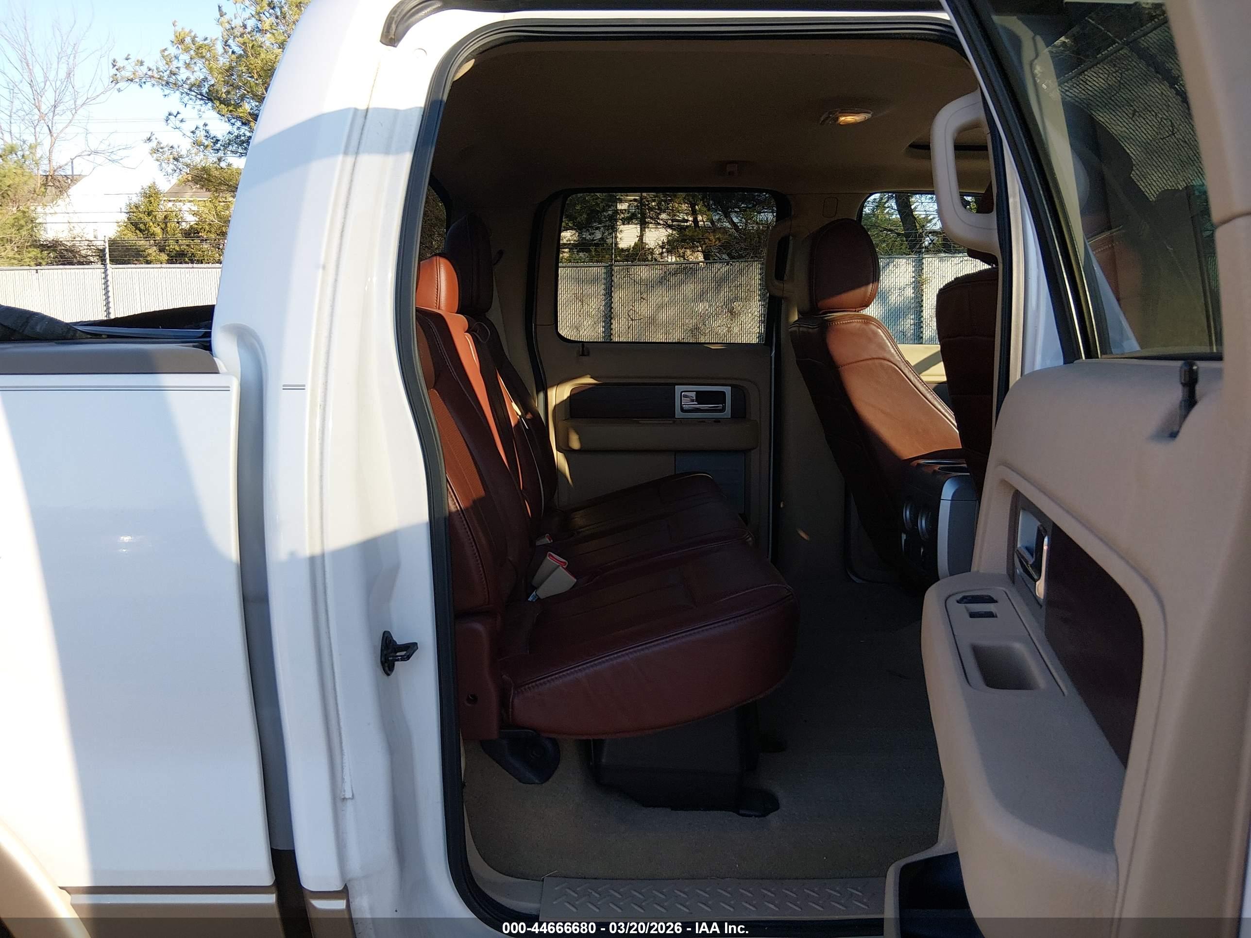 FORD F-150 image 8