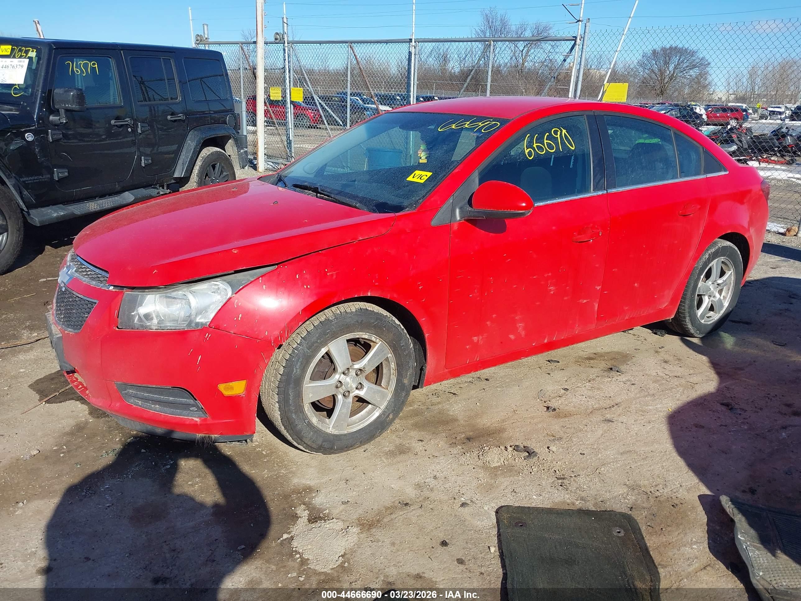 CHEVROLET CRUZE image 2