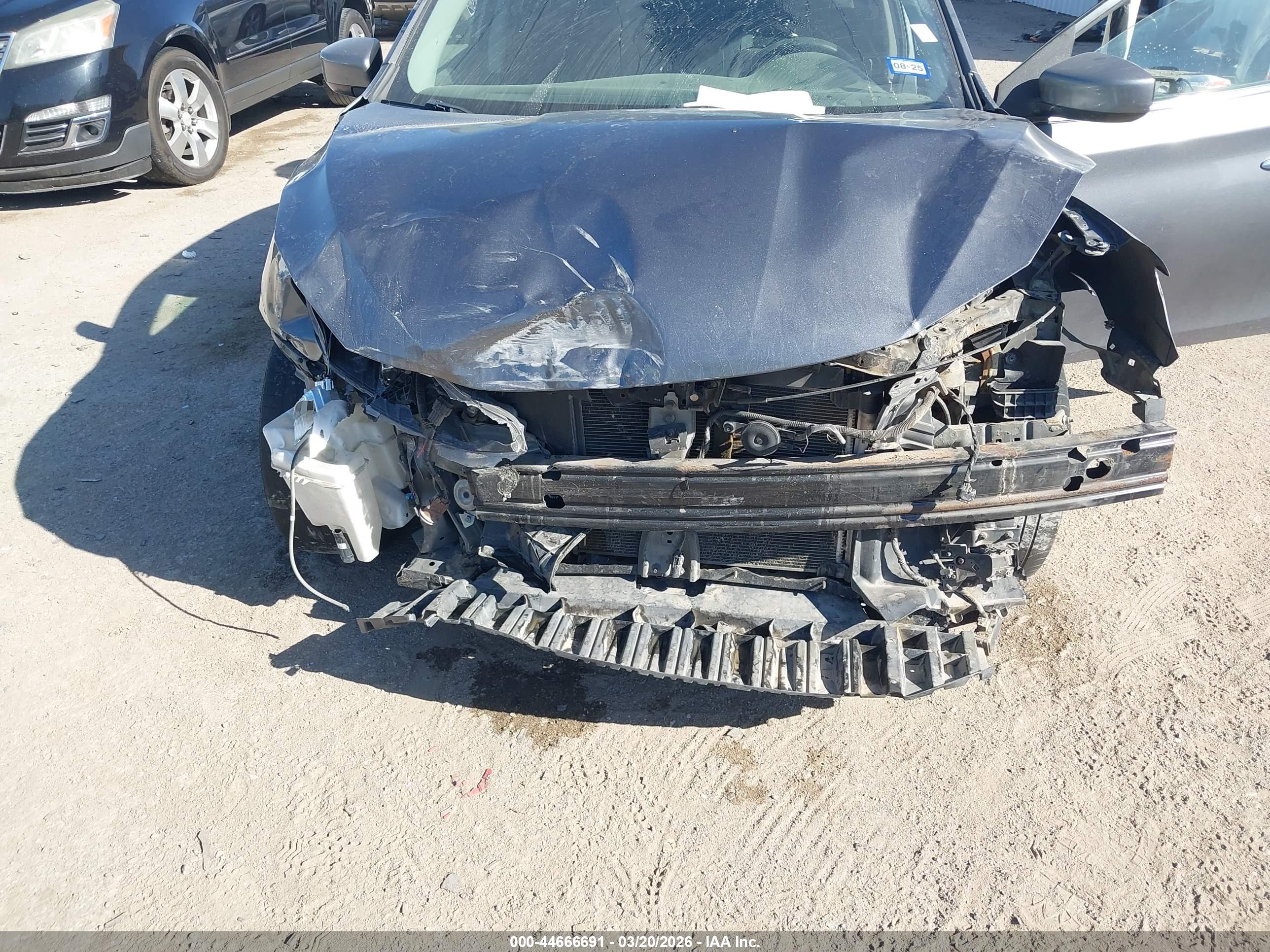 NISSAN SENTRA image 6