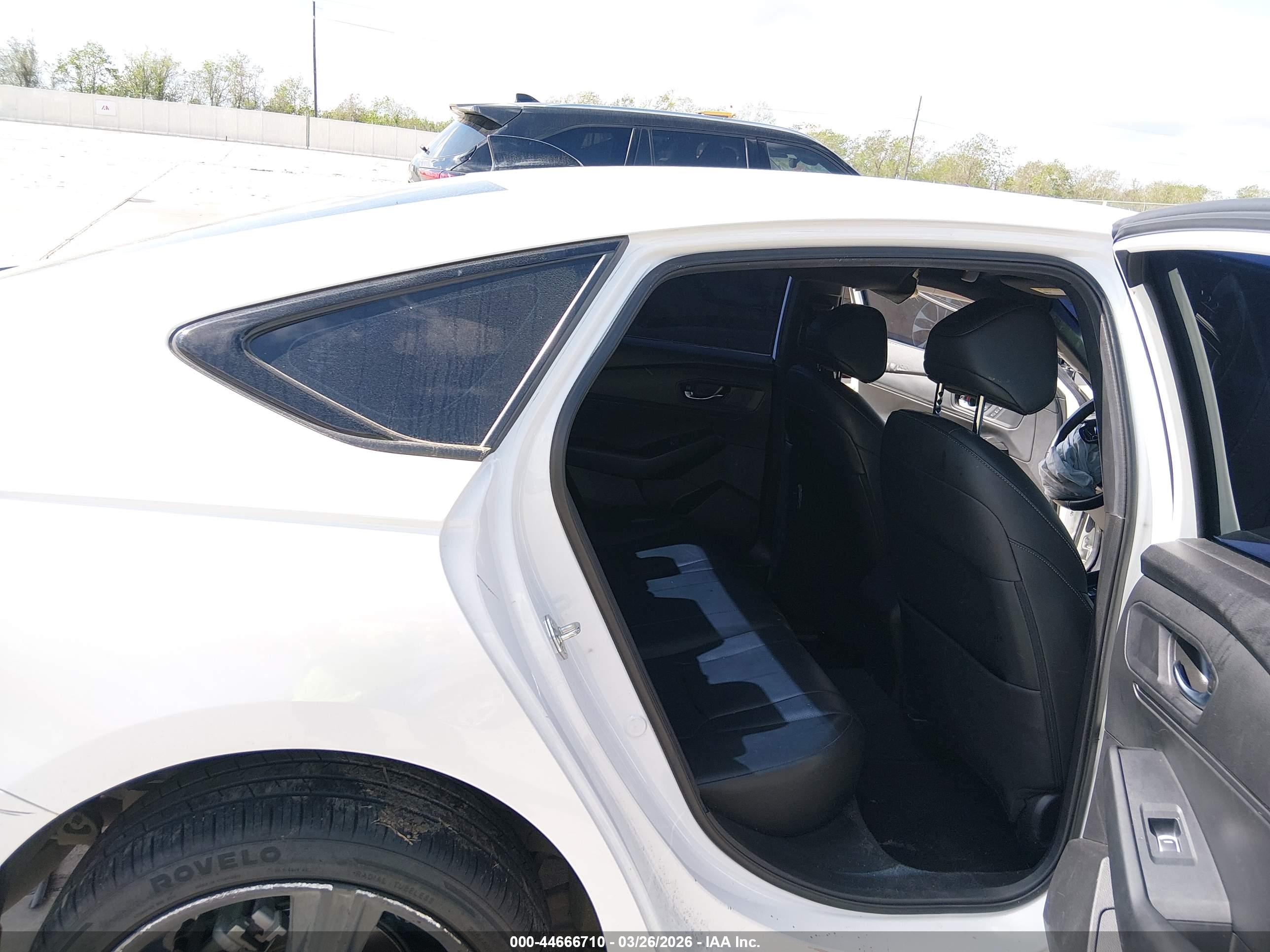 HONDA ACCORD image 8