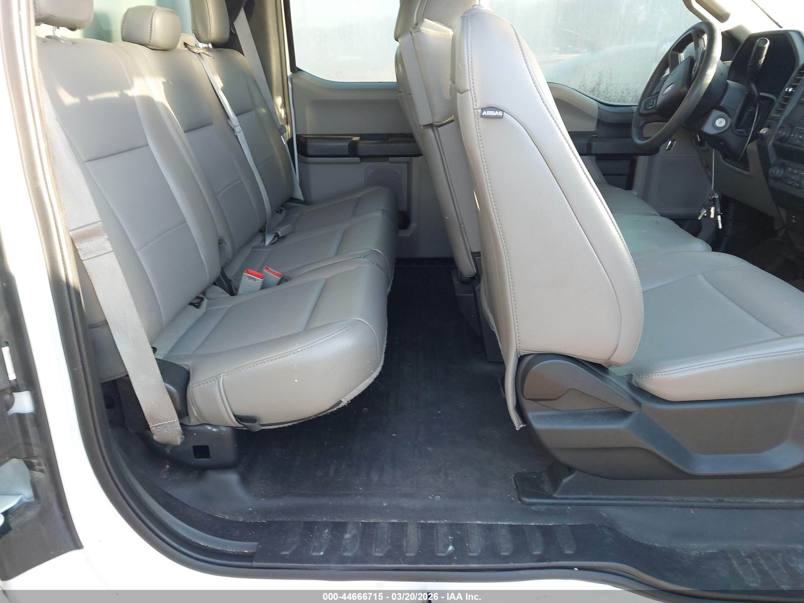 FORD F-150 image 8