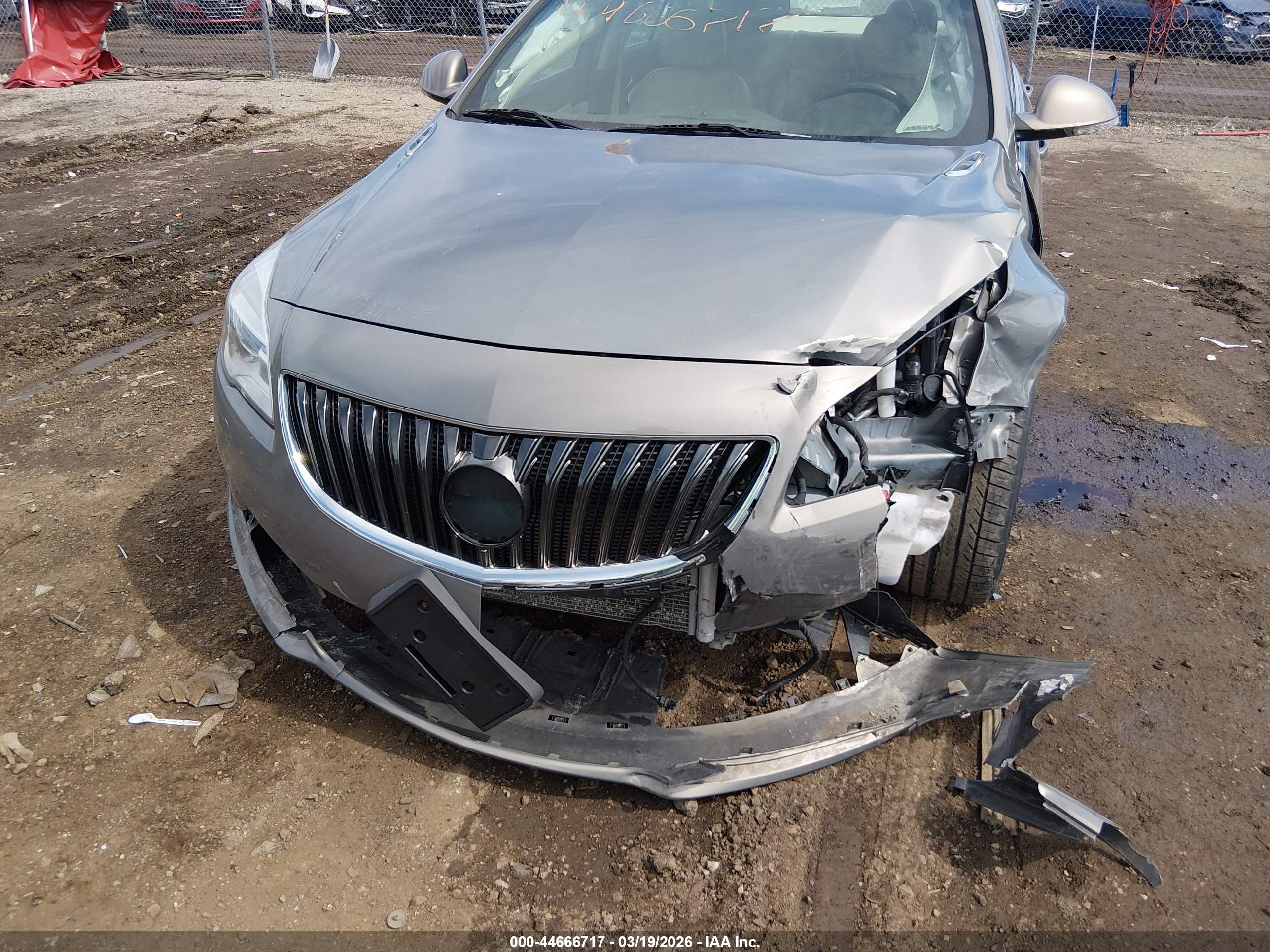 BUICK REGAL image 6