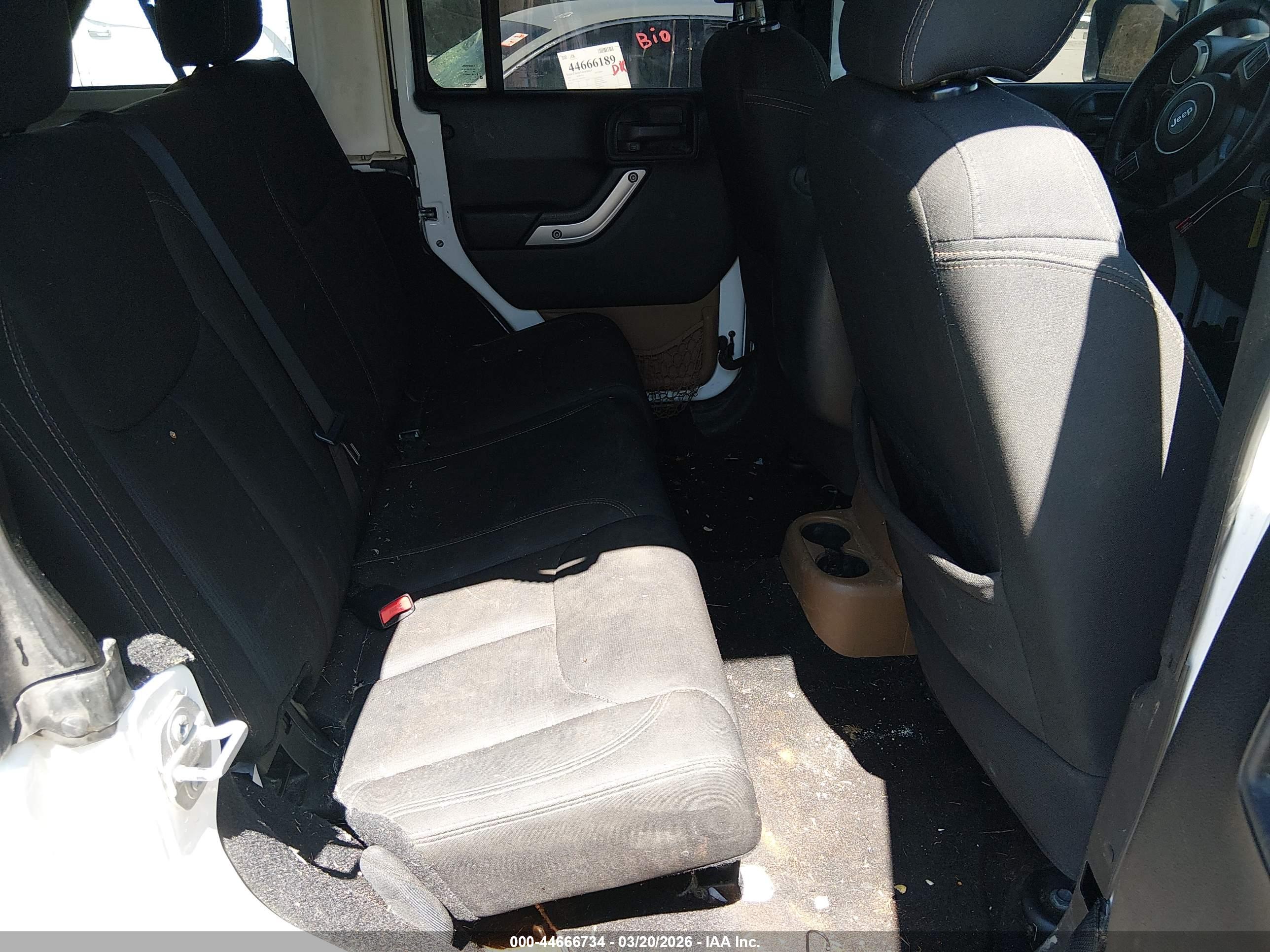 JEEP WRANGLER image 8