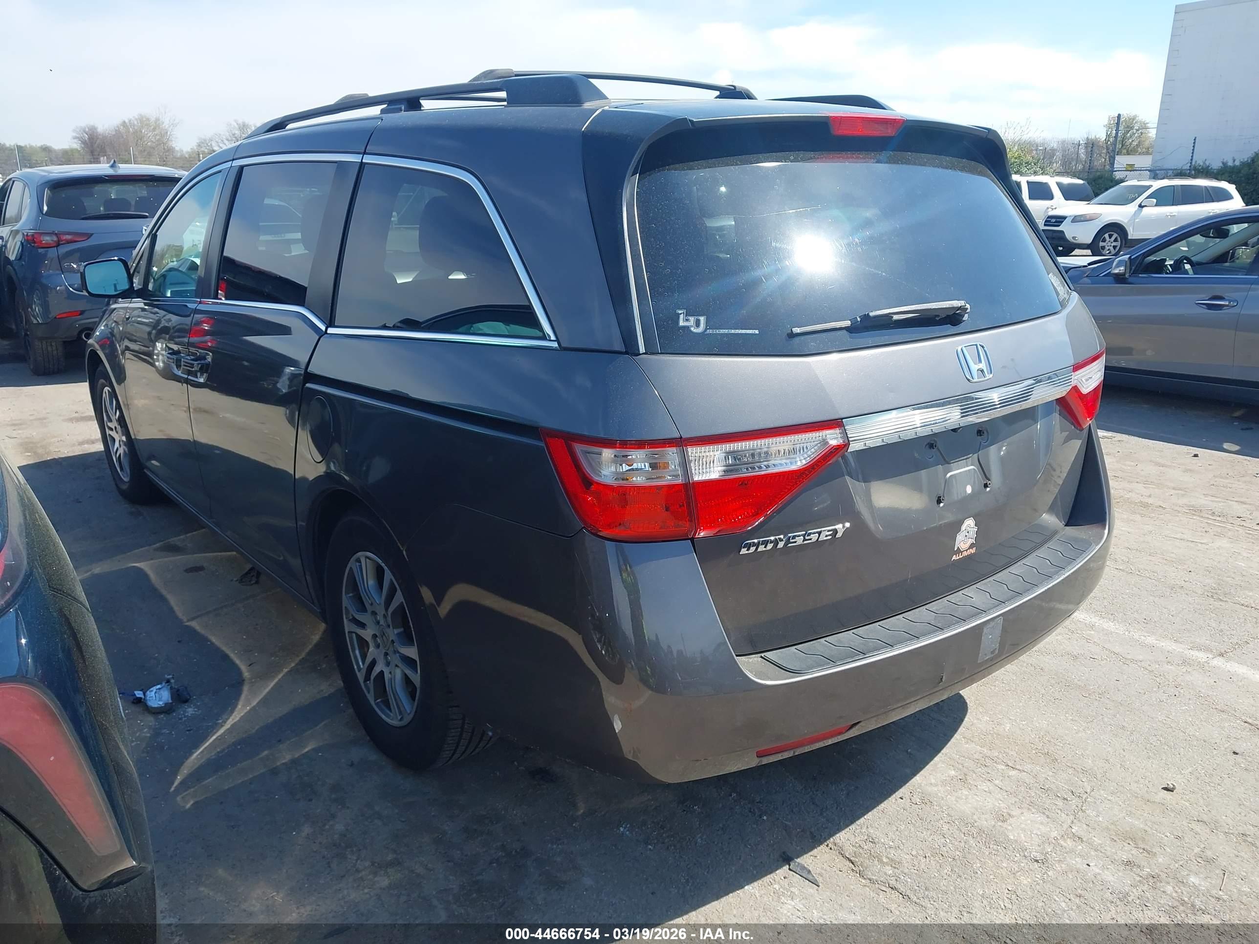 HONDA ODYSSEY image 3
