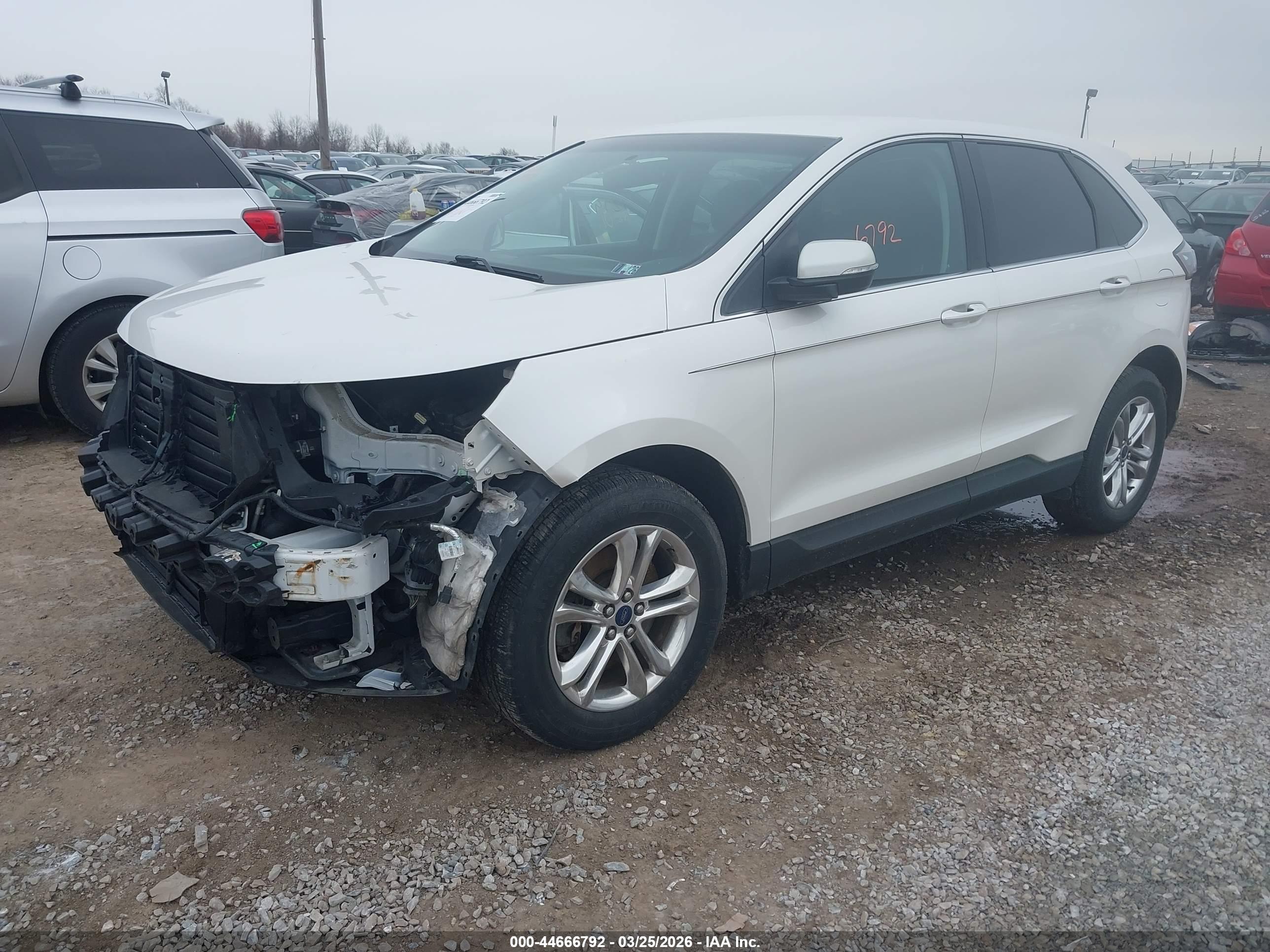 FORD EDGE image 2