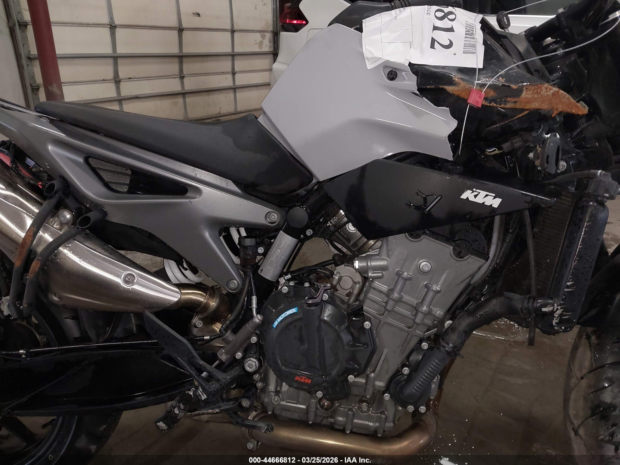 KTM 790 image 8