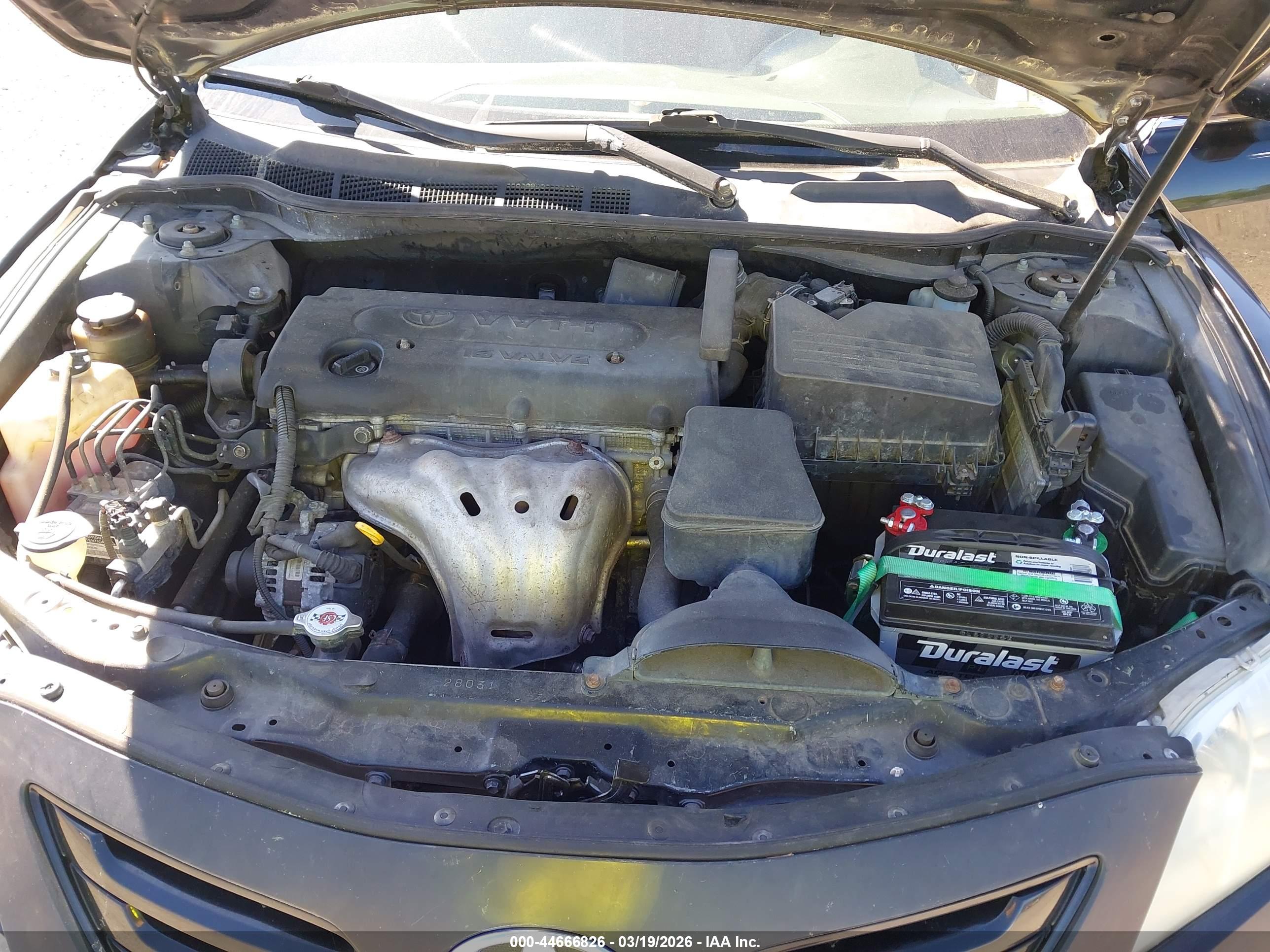 TOYOTA CAMRY image 10
