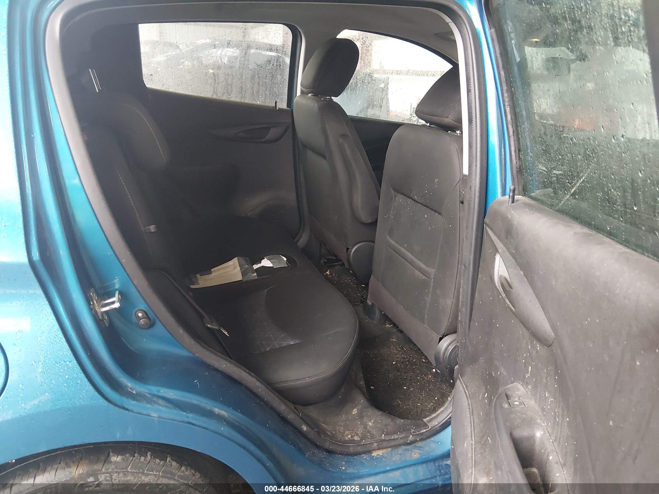 CHEVROLET SPARK image 8