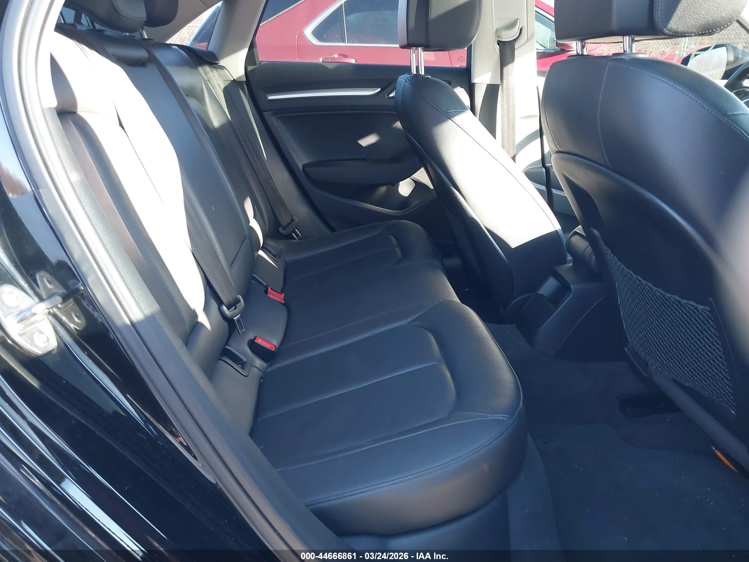 AUDI A3 image 8