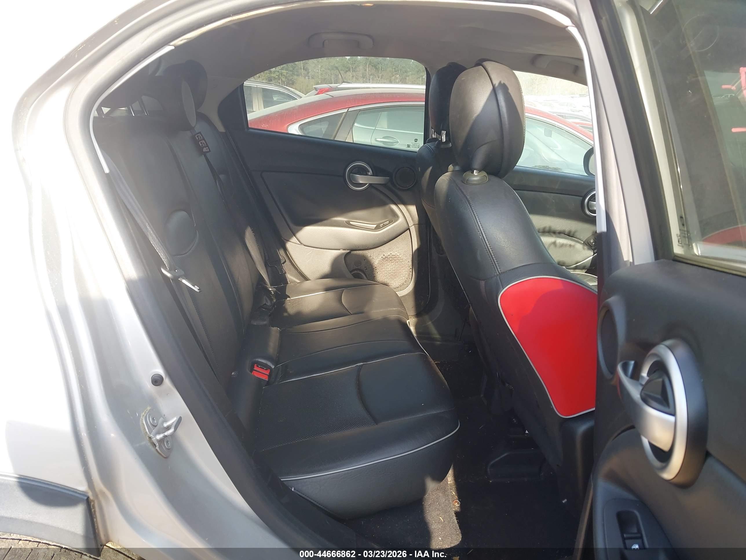 FIAT 500X image 8