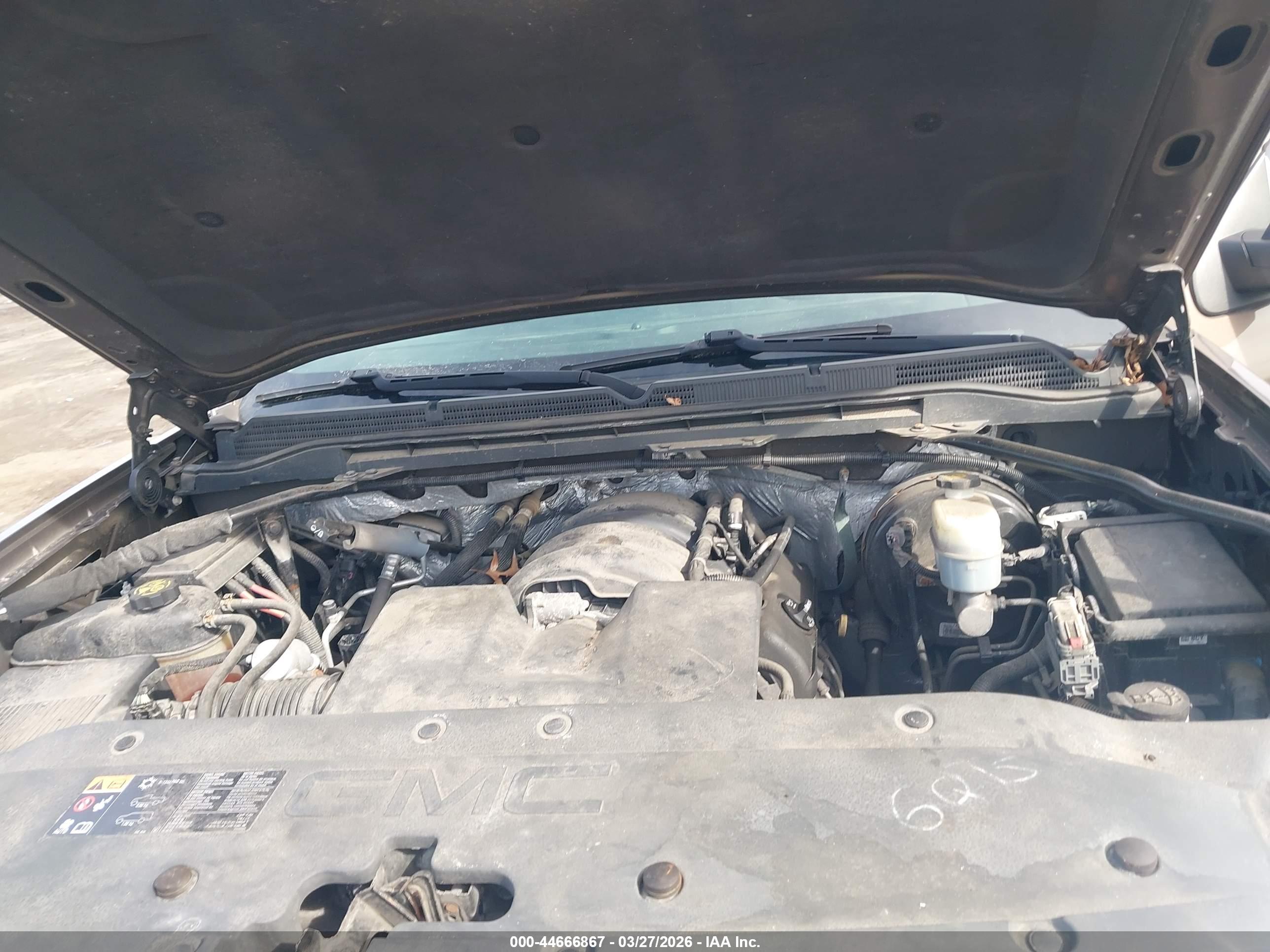 GMC SIERRA image 10