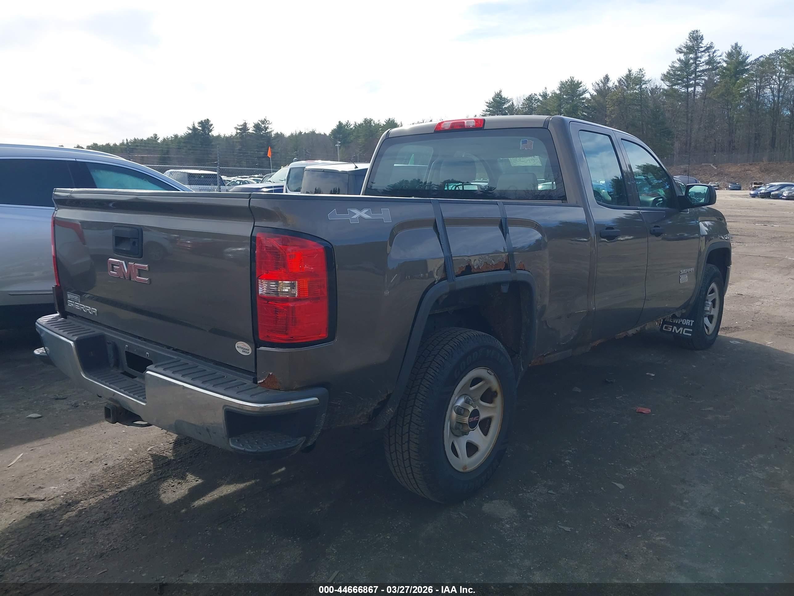 GMC SIERRA image 4