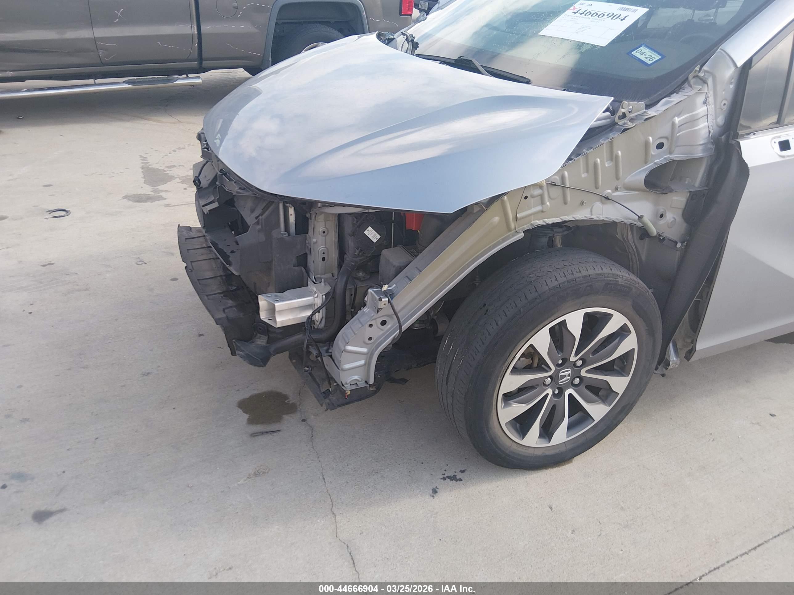 HONDA ODYSSEY image 6