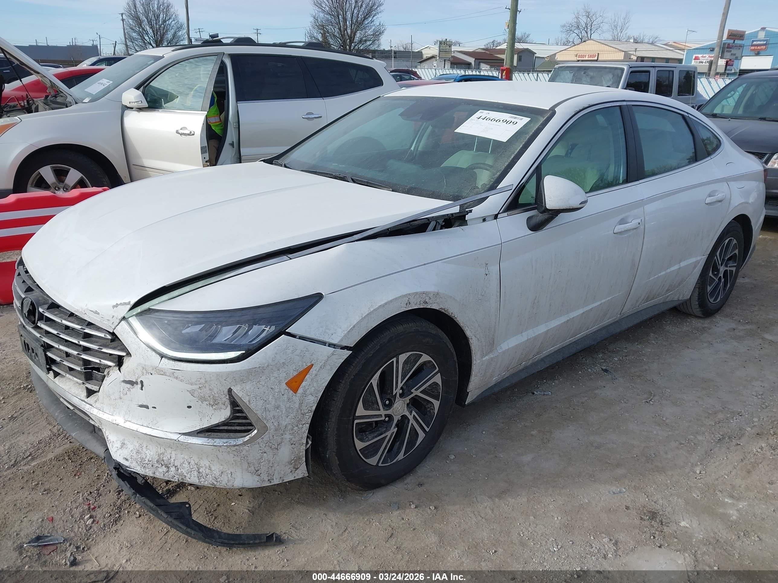 HYUNDAI SONATA image 2