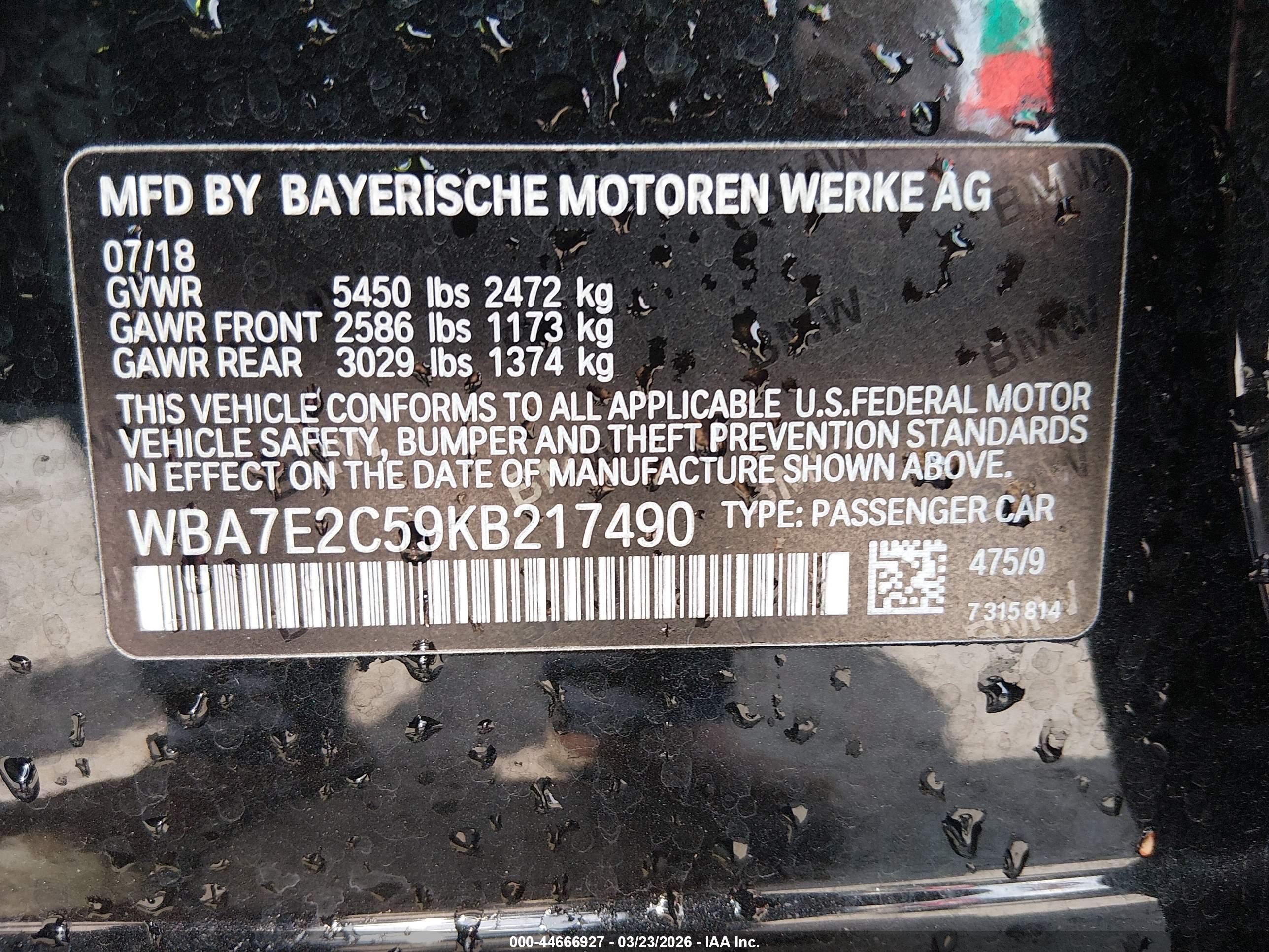BMW 740I image 9