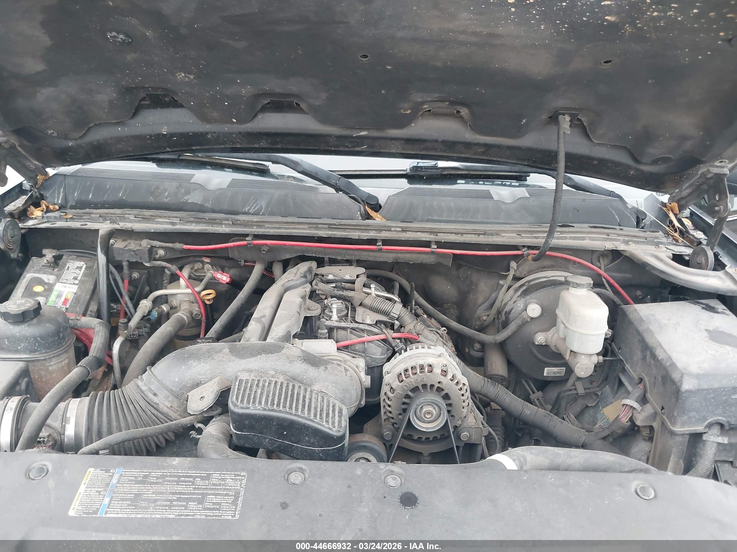 CHEVROLET SILVERADO image 10