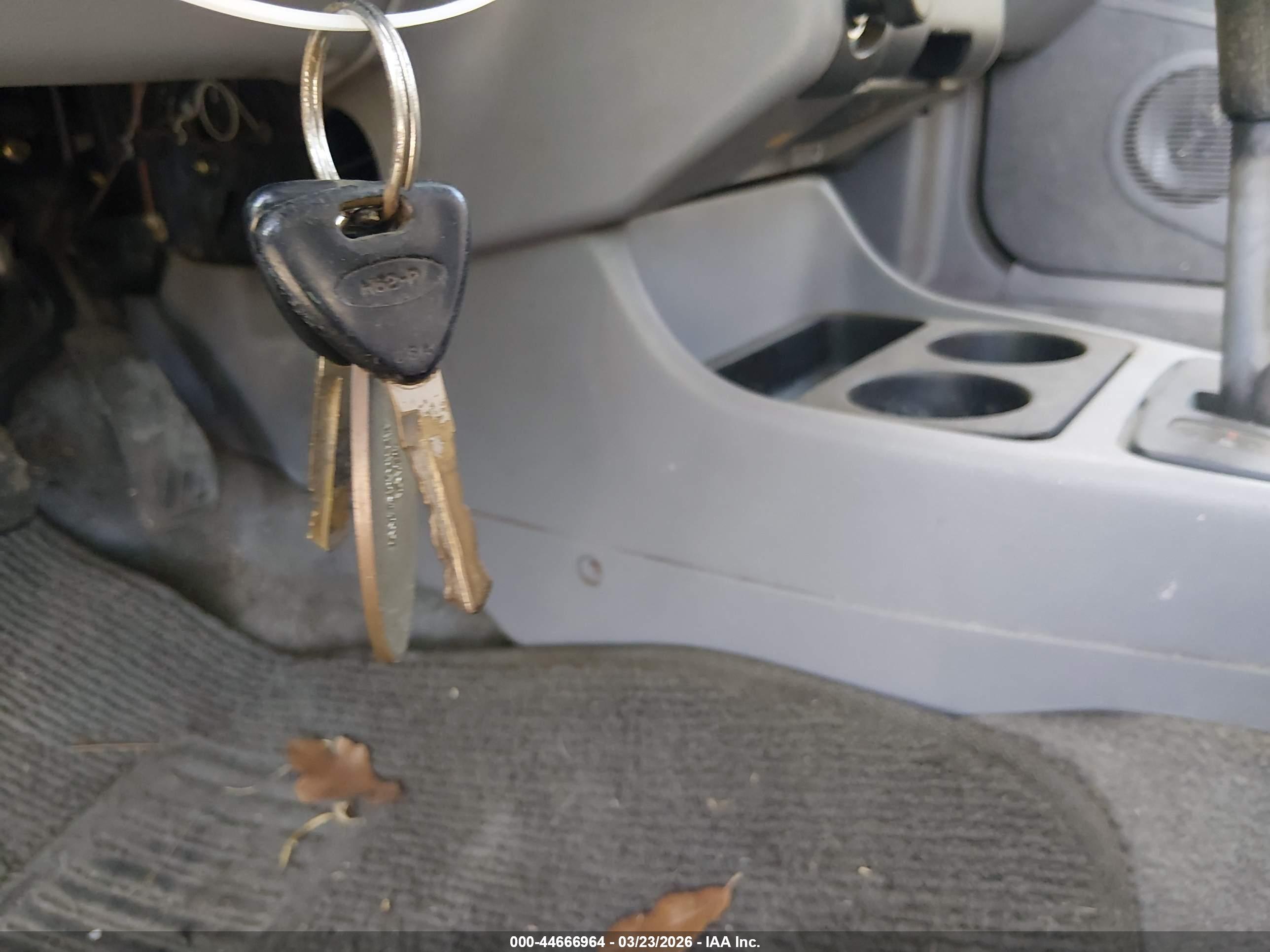 FORD ESCORT image 11