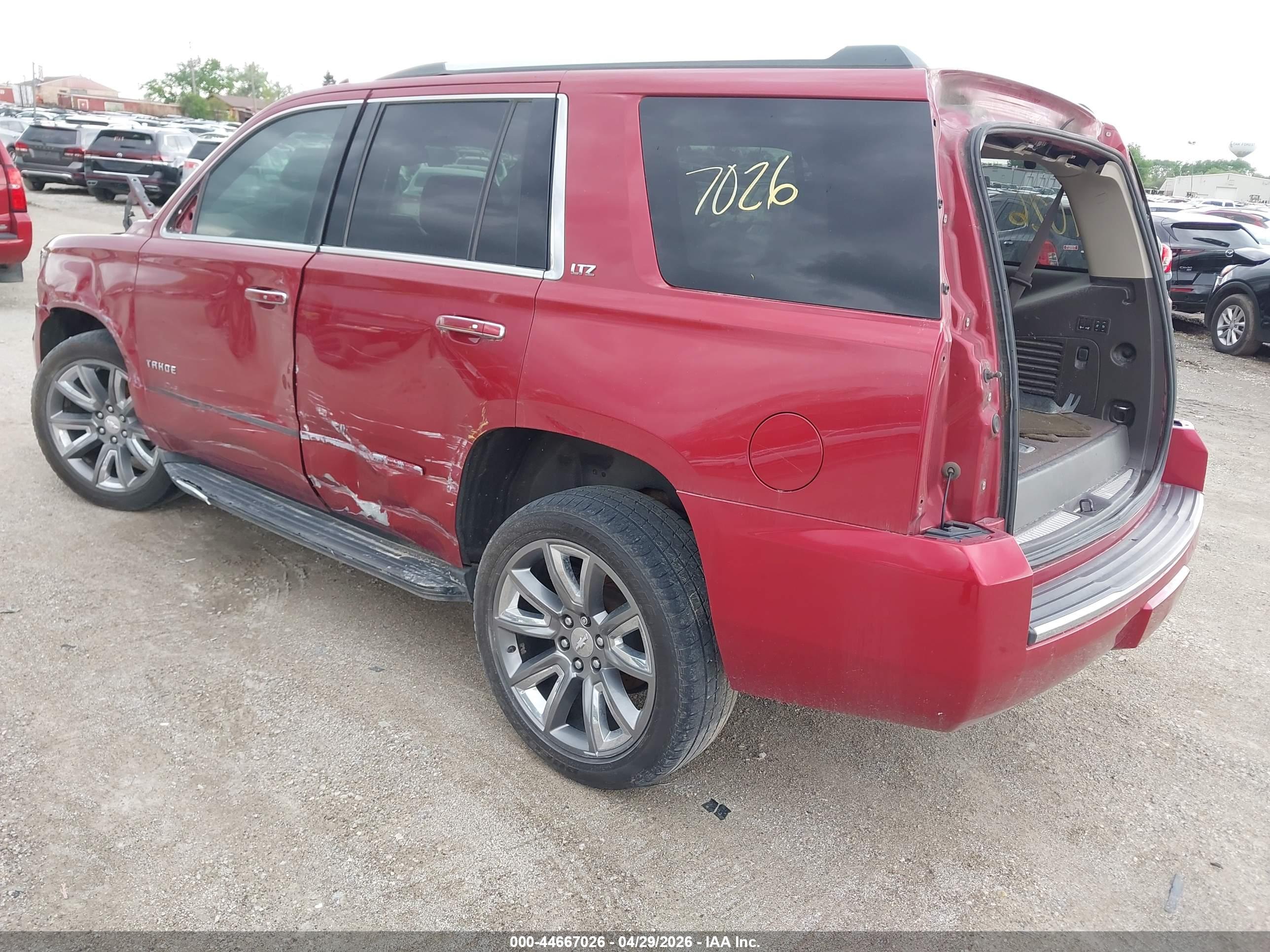 CHEVROLET TAHOE image 3