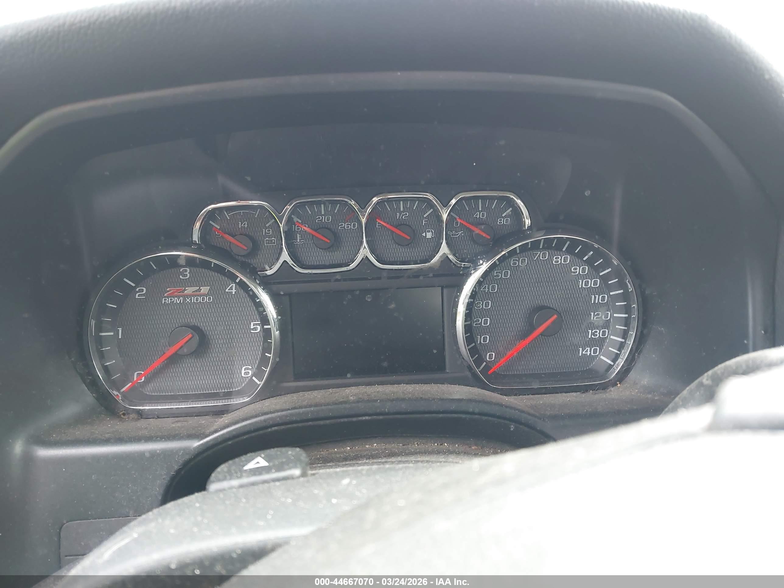 CHEVROLET SILVERADO image 7