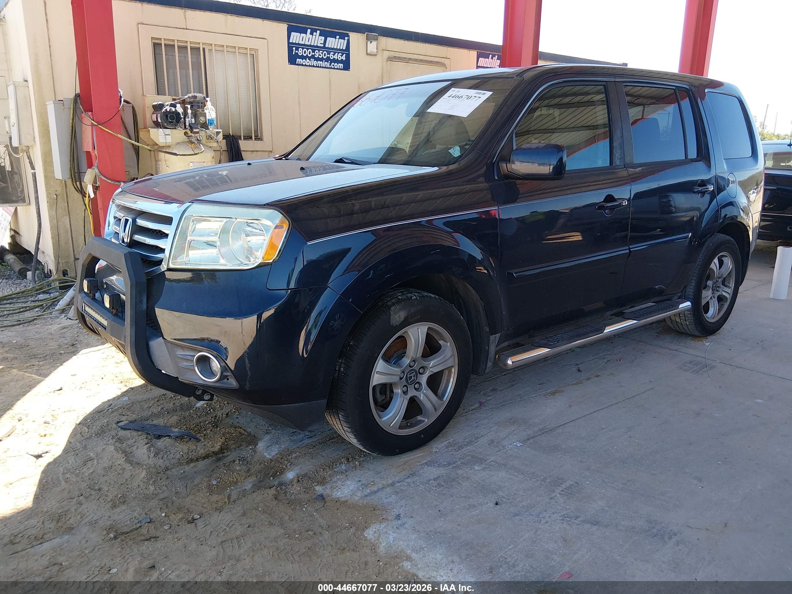 HONDA PILOT image 2