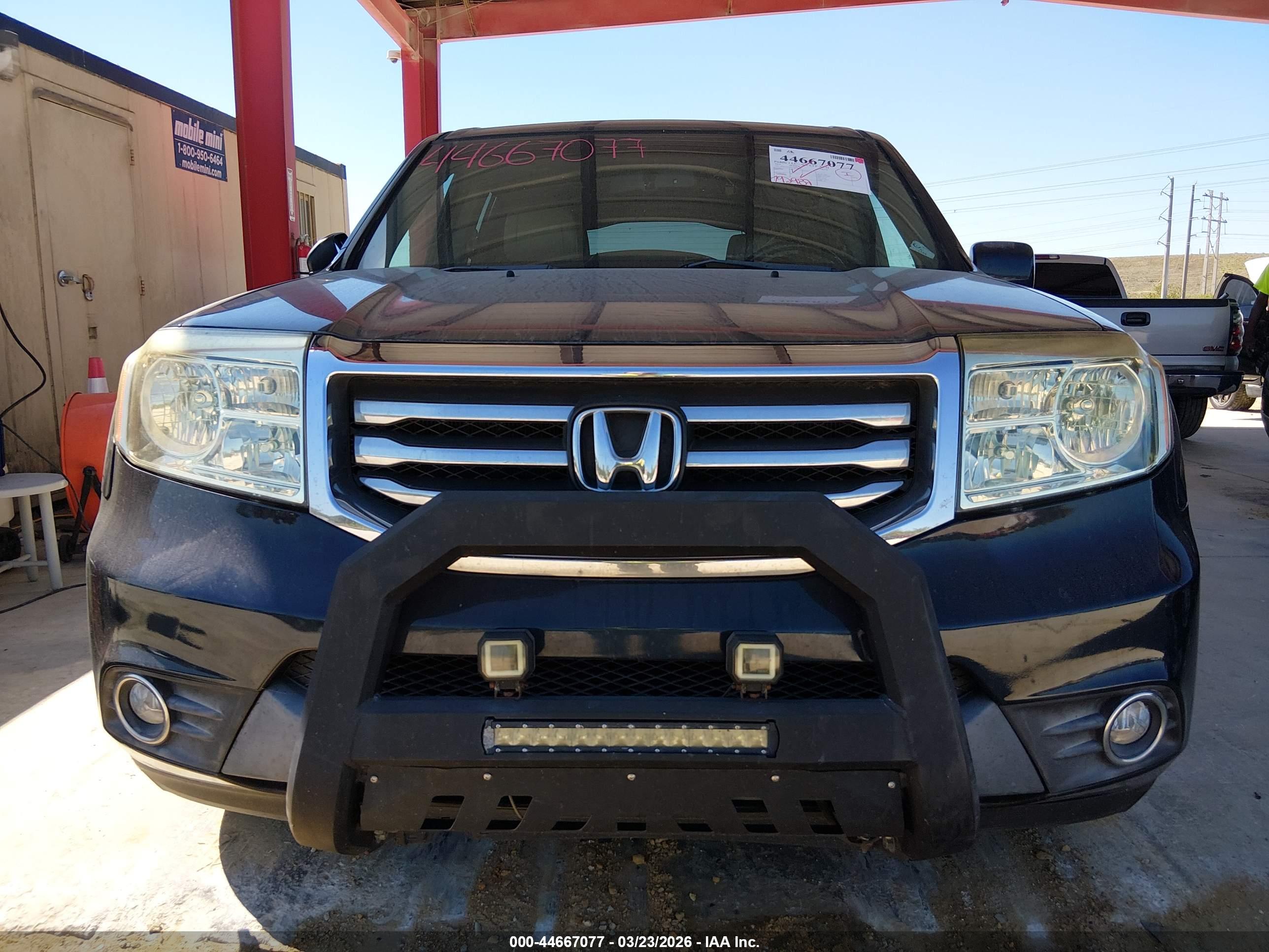 HONDA PILOT image 6