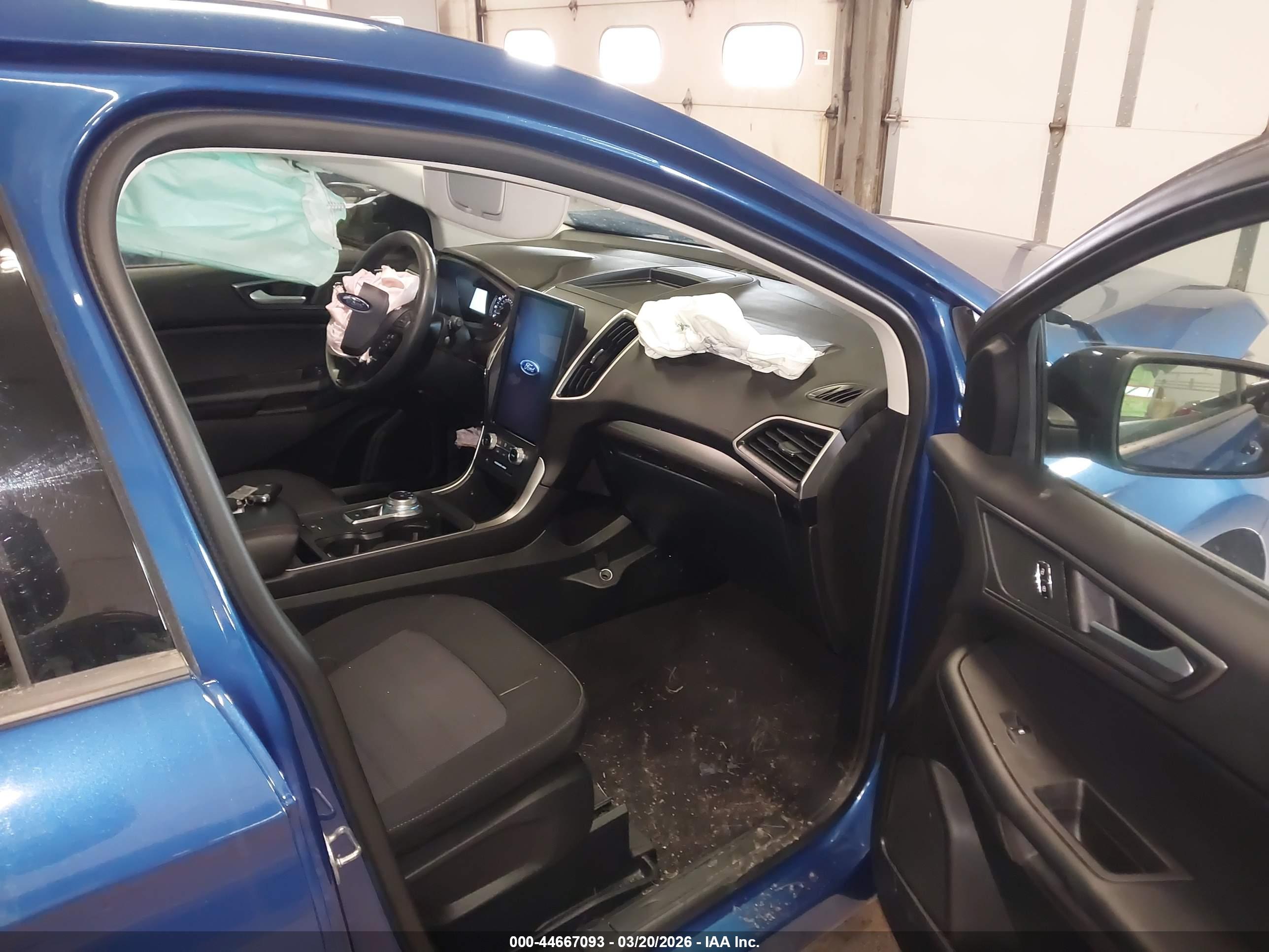 FORD EDGE image 5