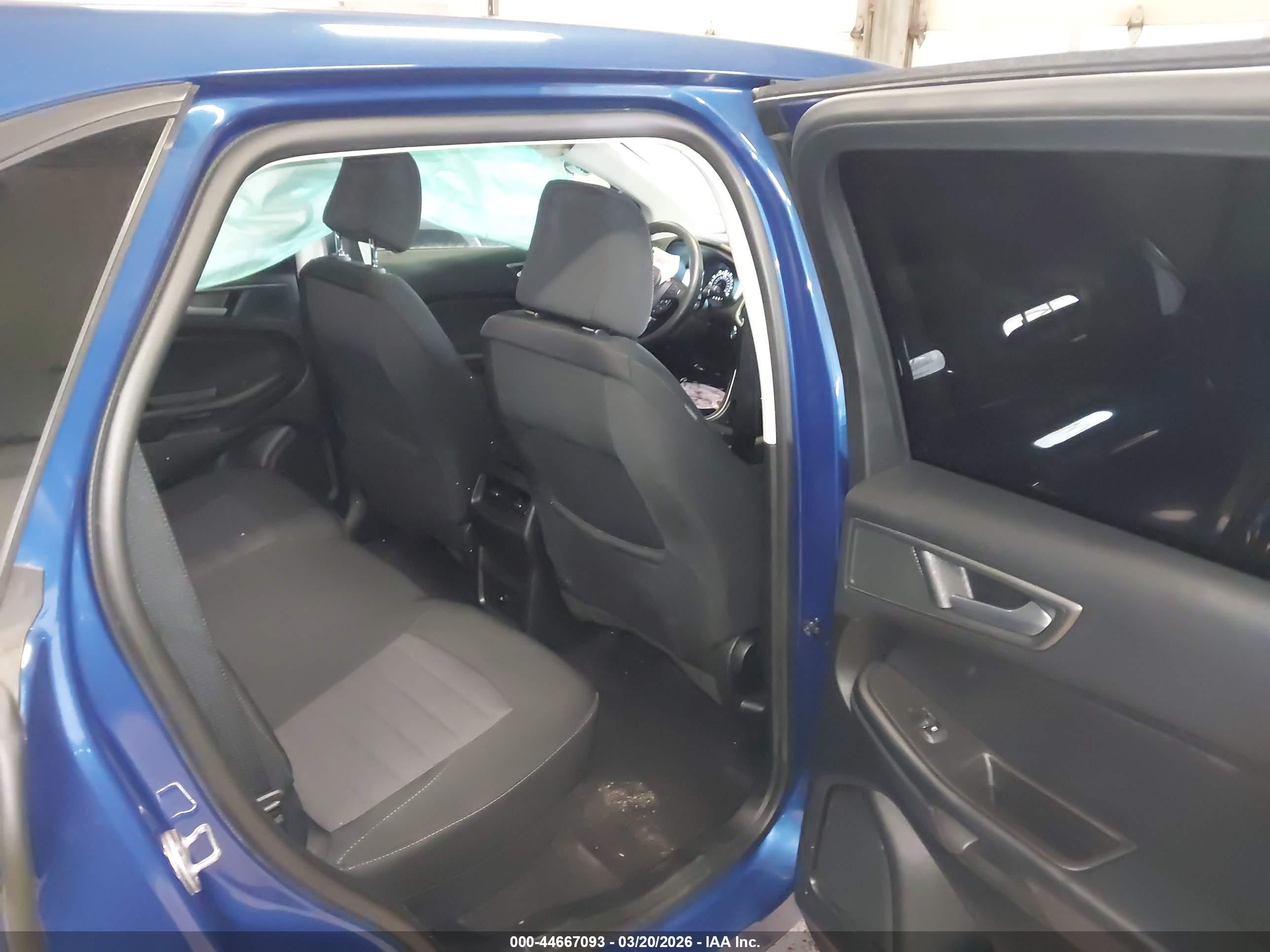 FORD EDGE image 8