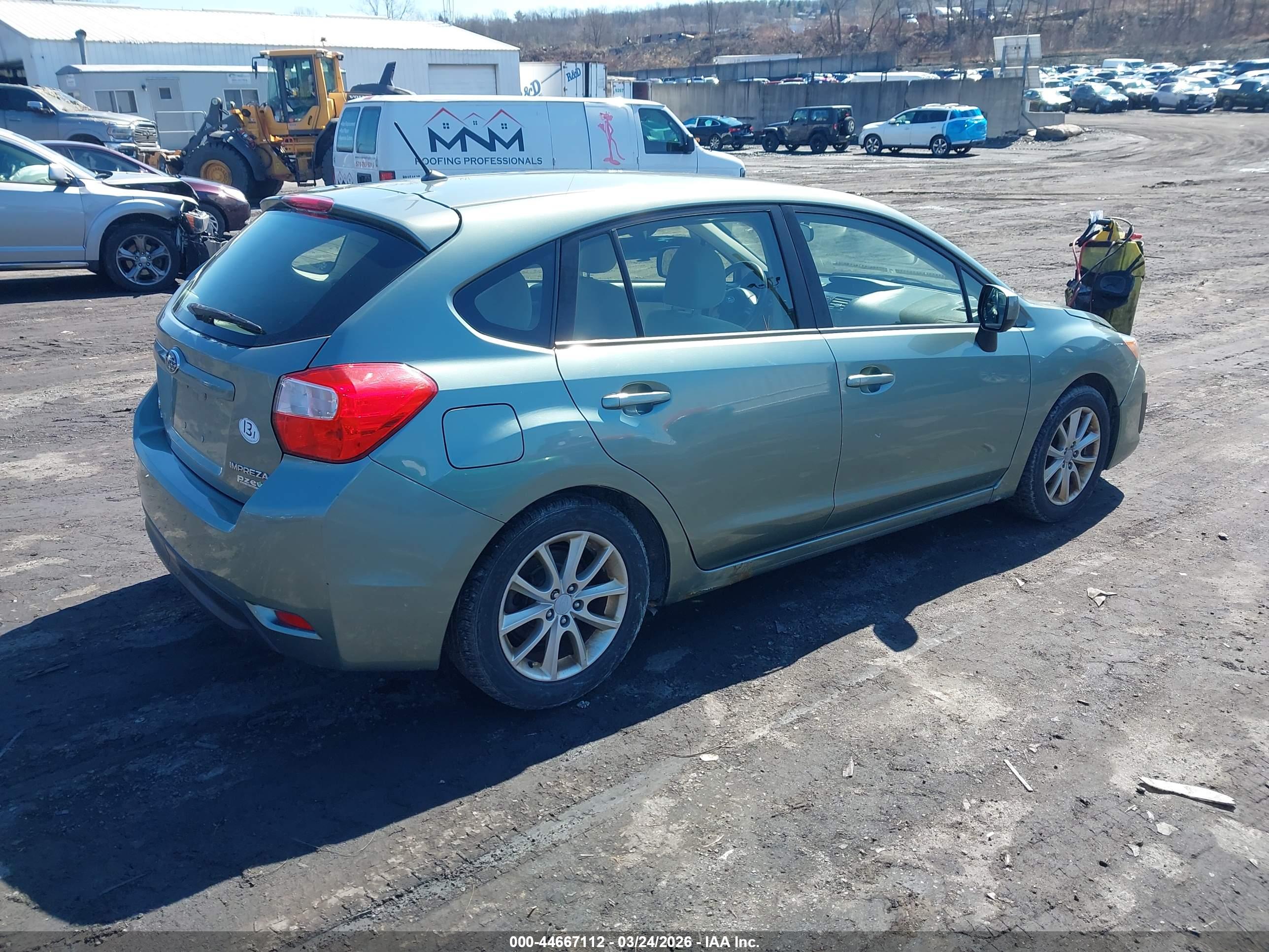 SUBARU IMPREZA image 4