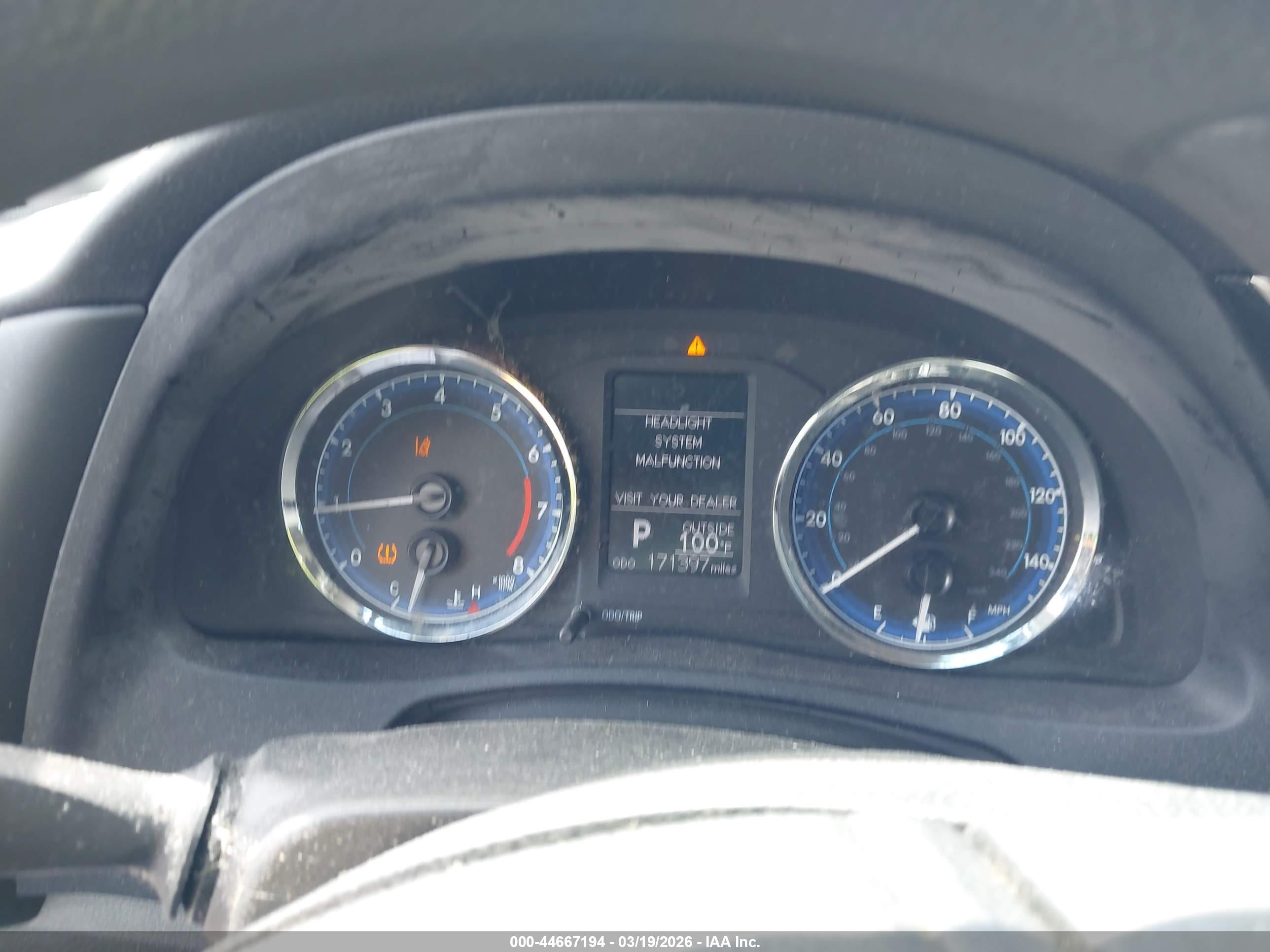 TOYOTA COROLLA image 7