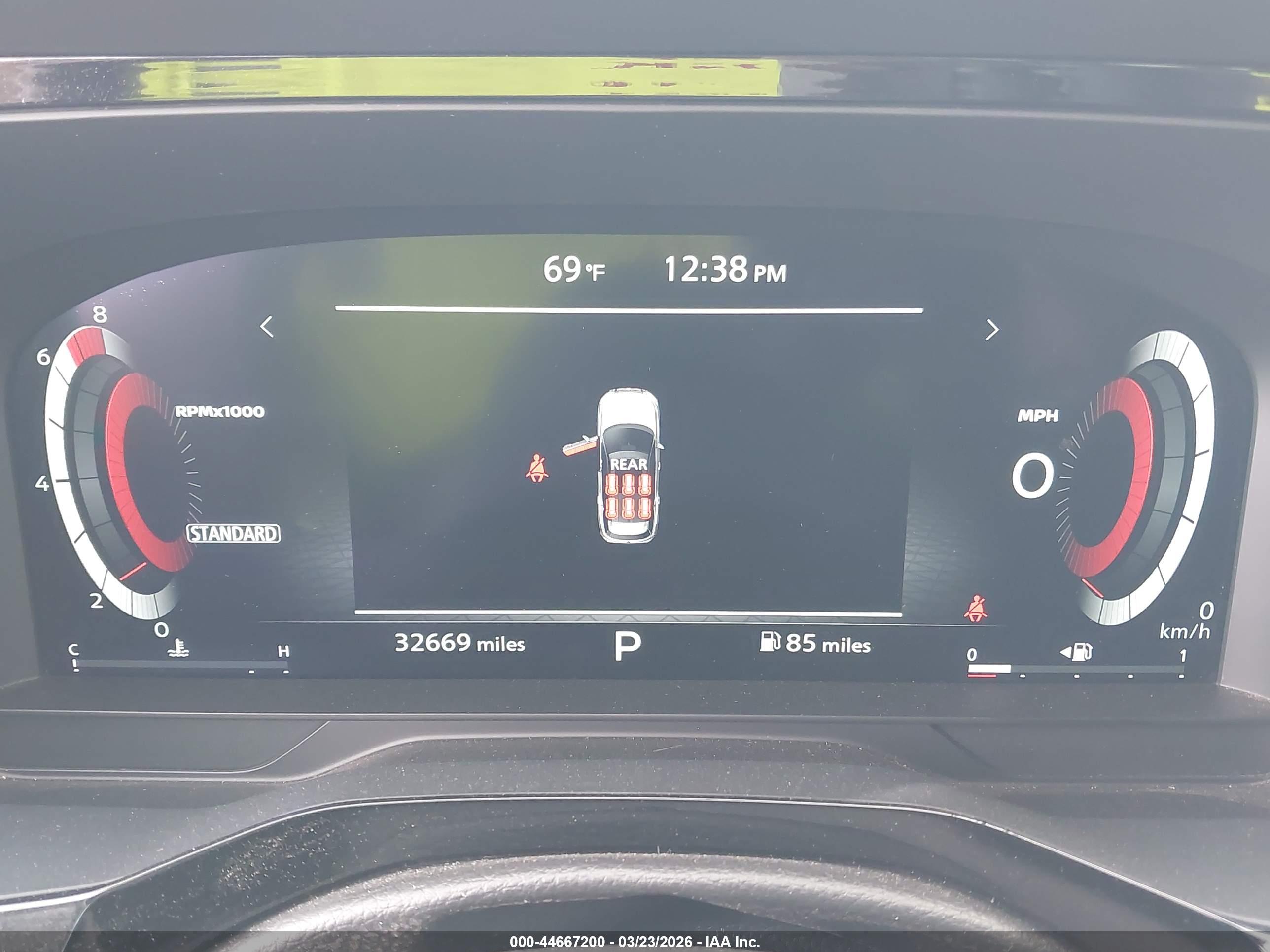 NISSAN PATHFINDER image 7