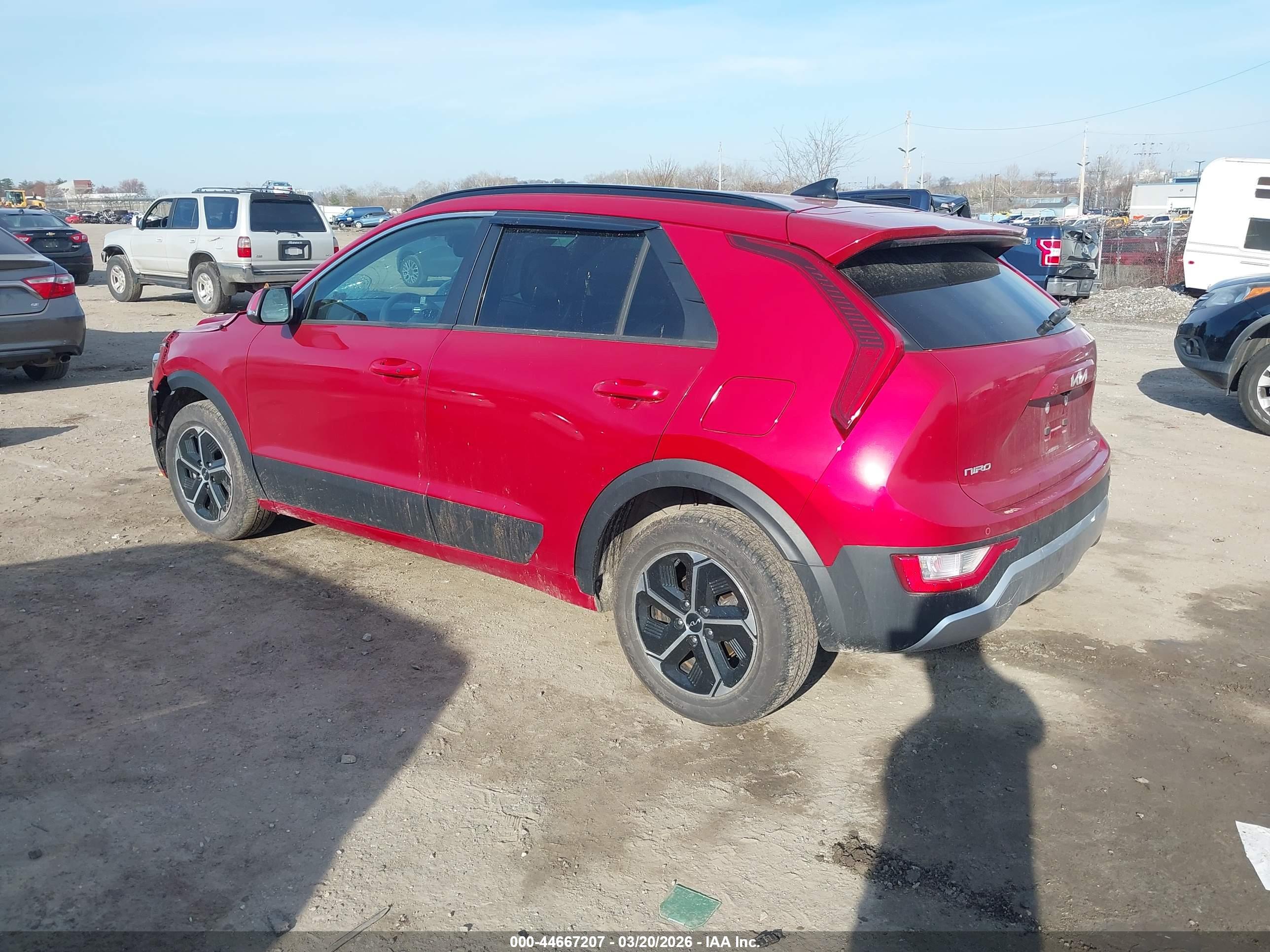 KIA NIRO image 3
