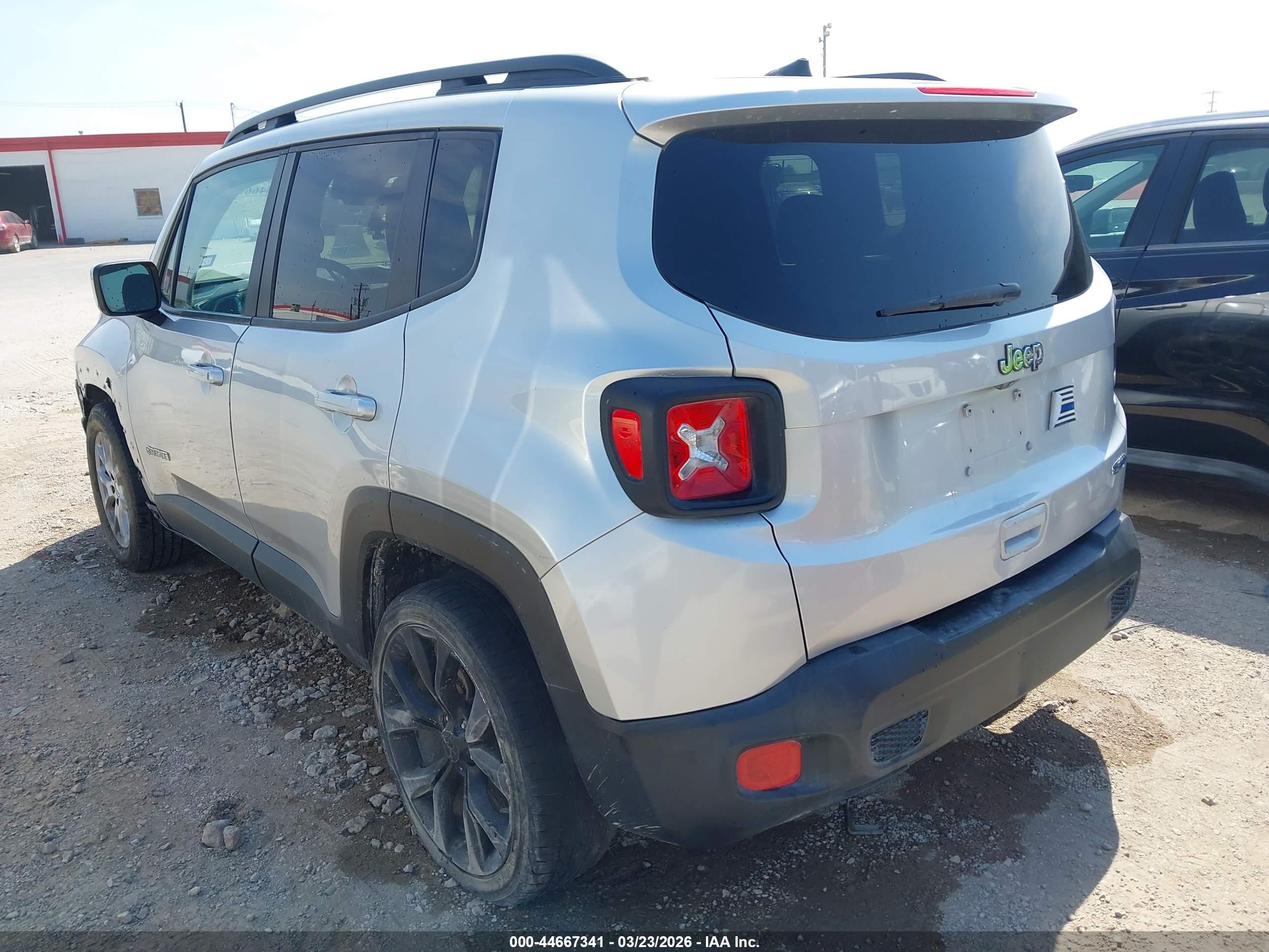 JEEP RENEGADE image 3