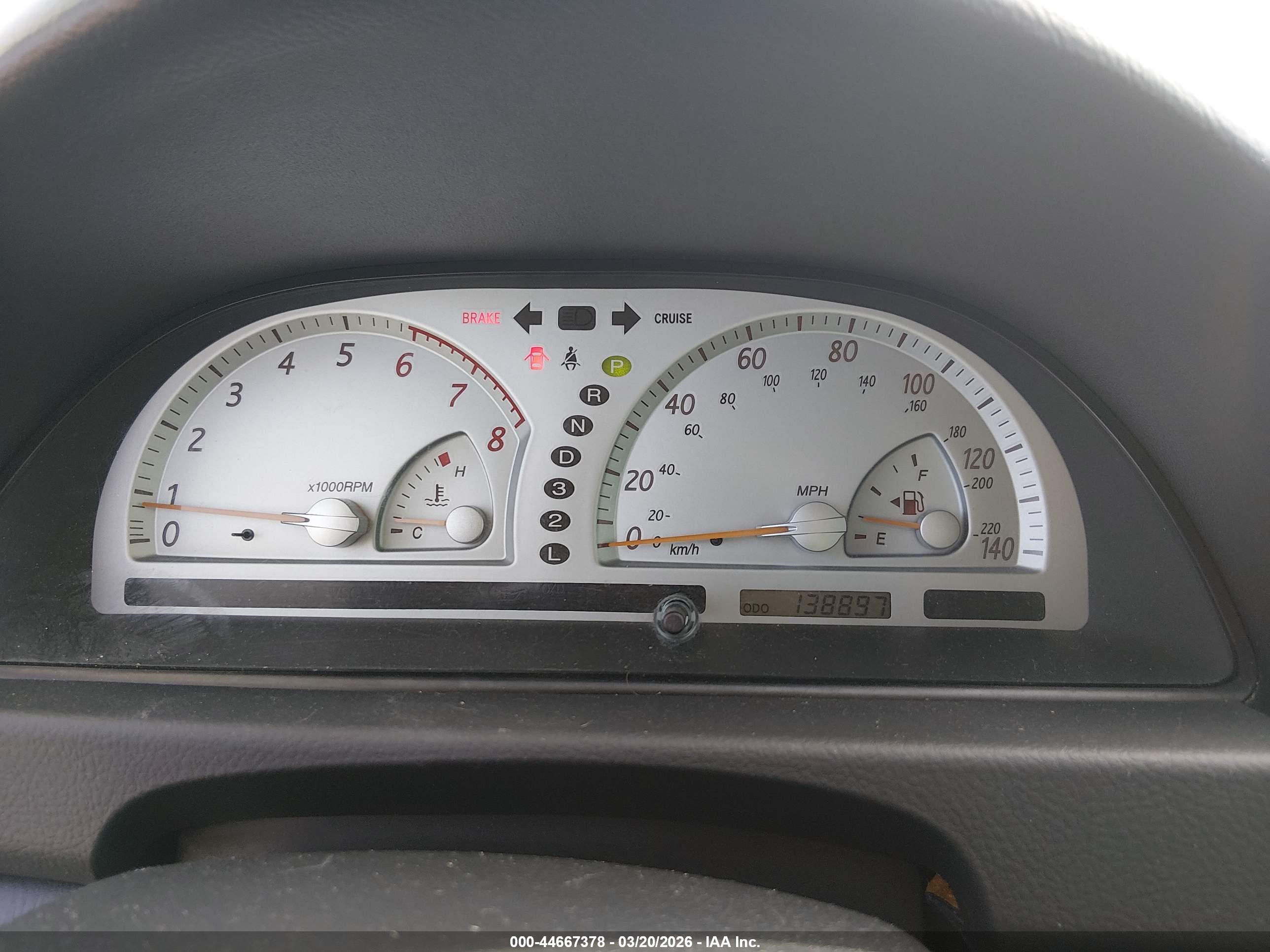 TOYOTA CAMRY image 7