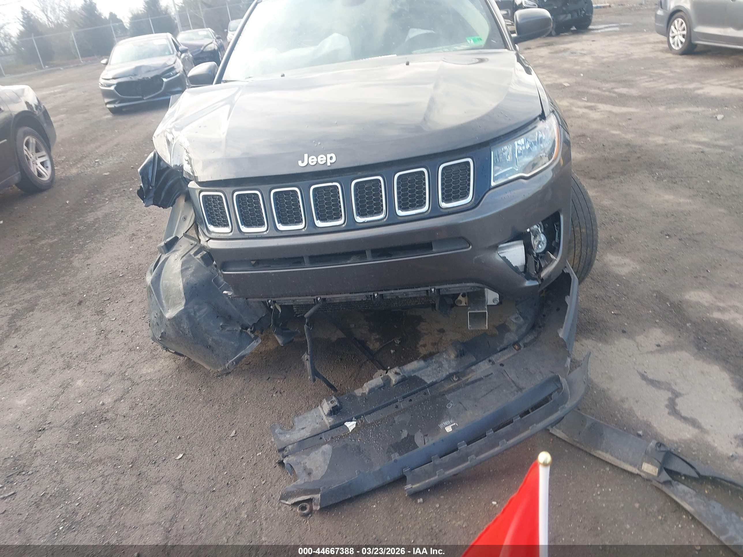 JEEP COMPASS image 6