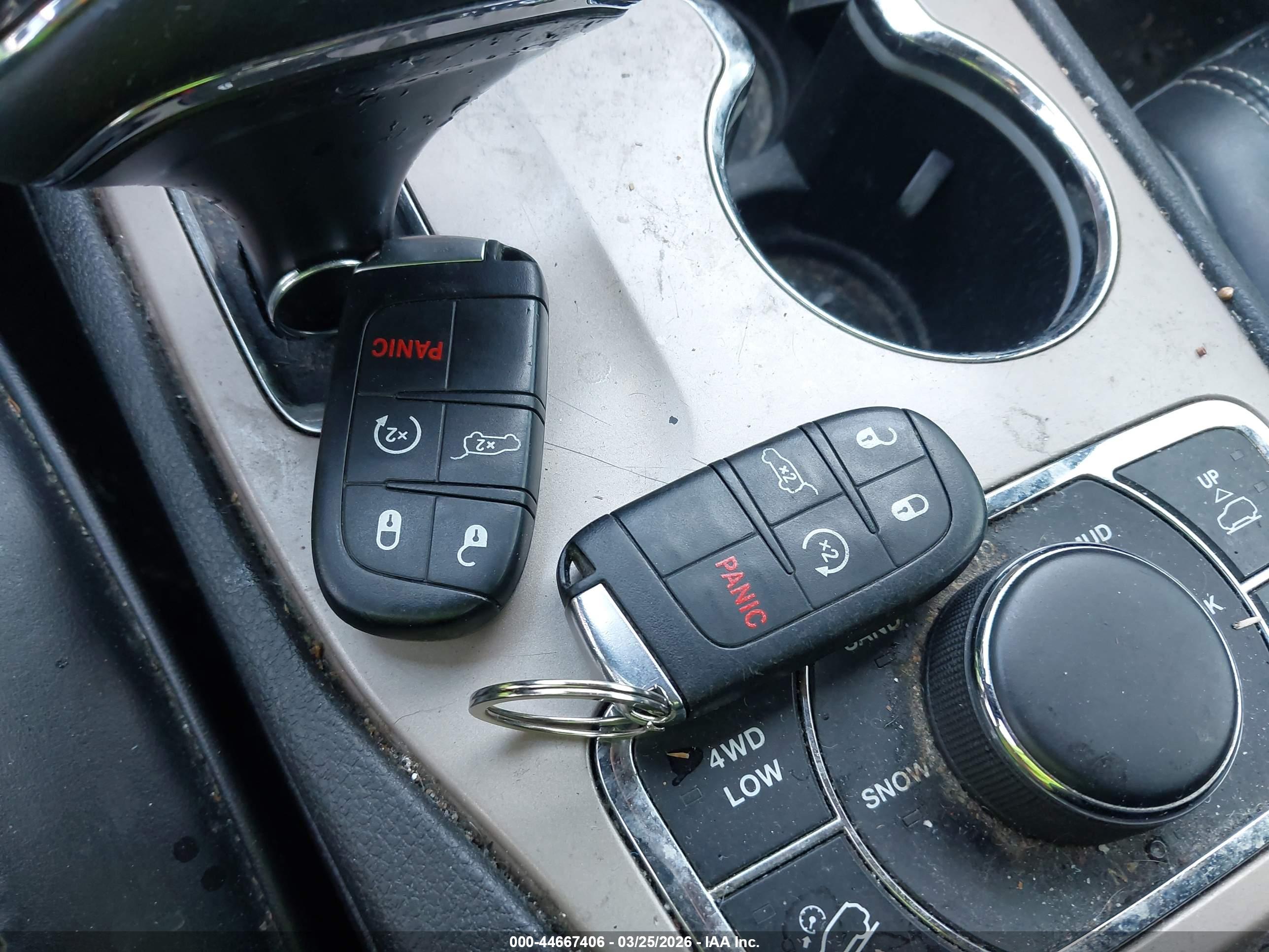 JEEP GRAND image 11