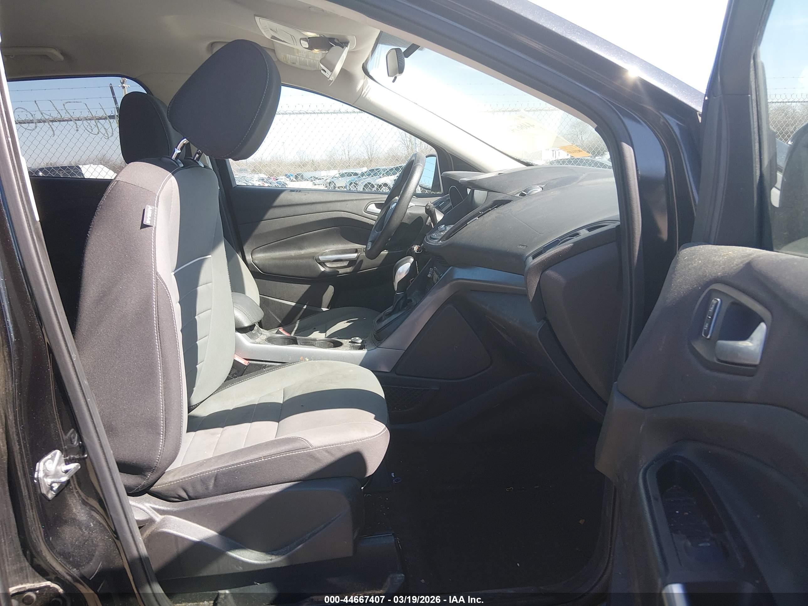 FORD ESCAPE image 5