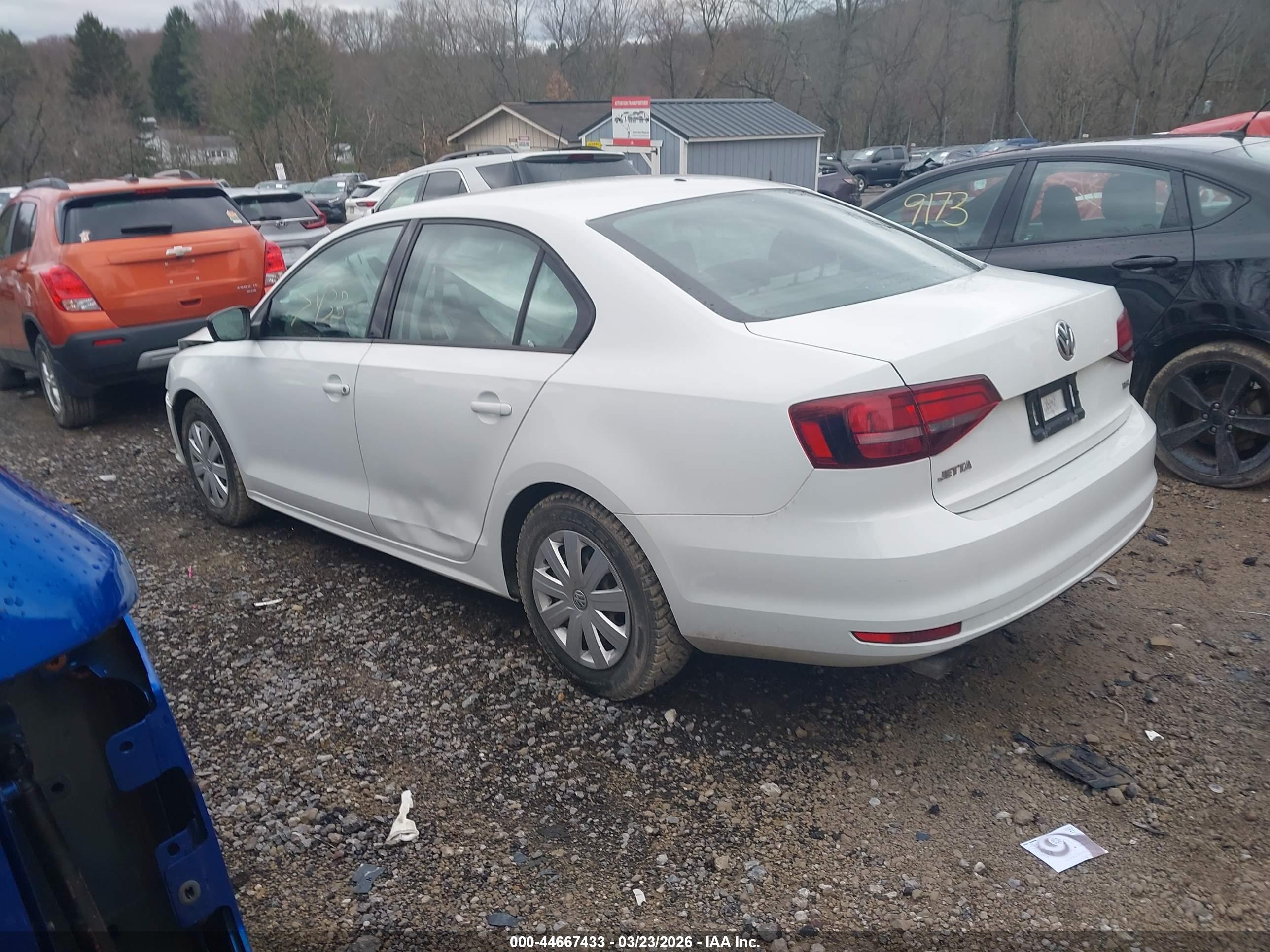 VOLKSWAGEN JETTA image 3