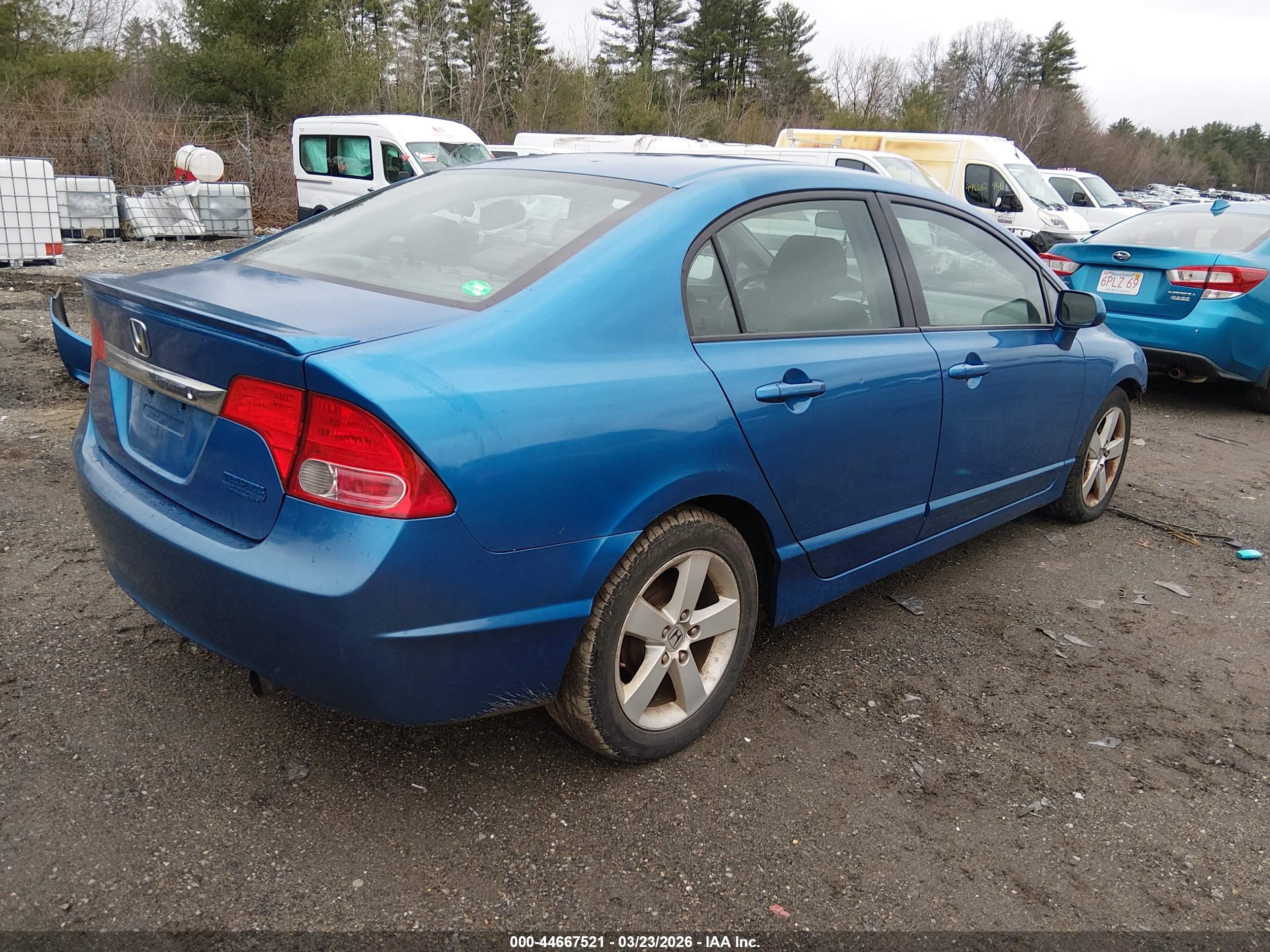 HONDA CIVIC image 4