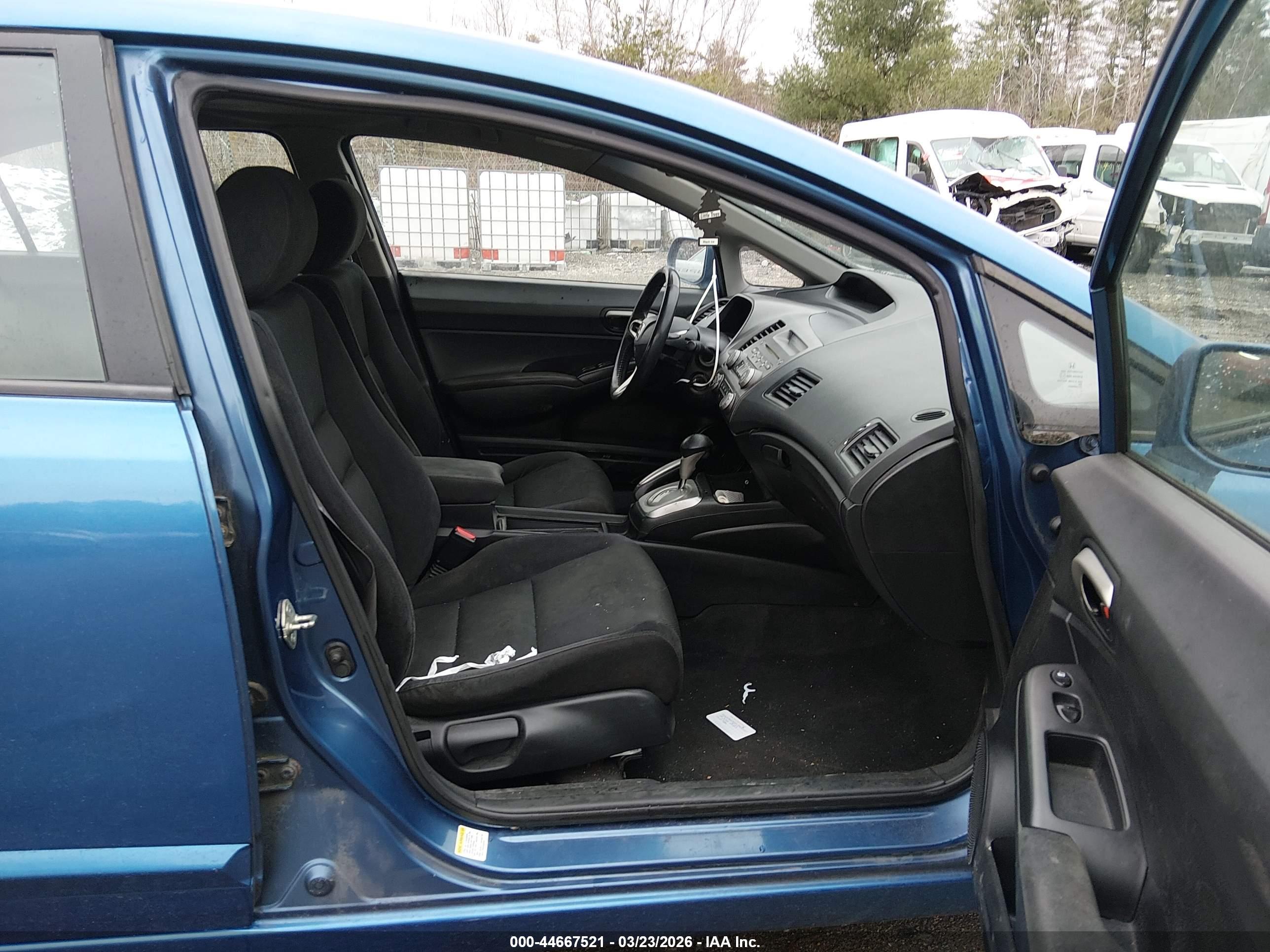 HONDA CIVIC image 5