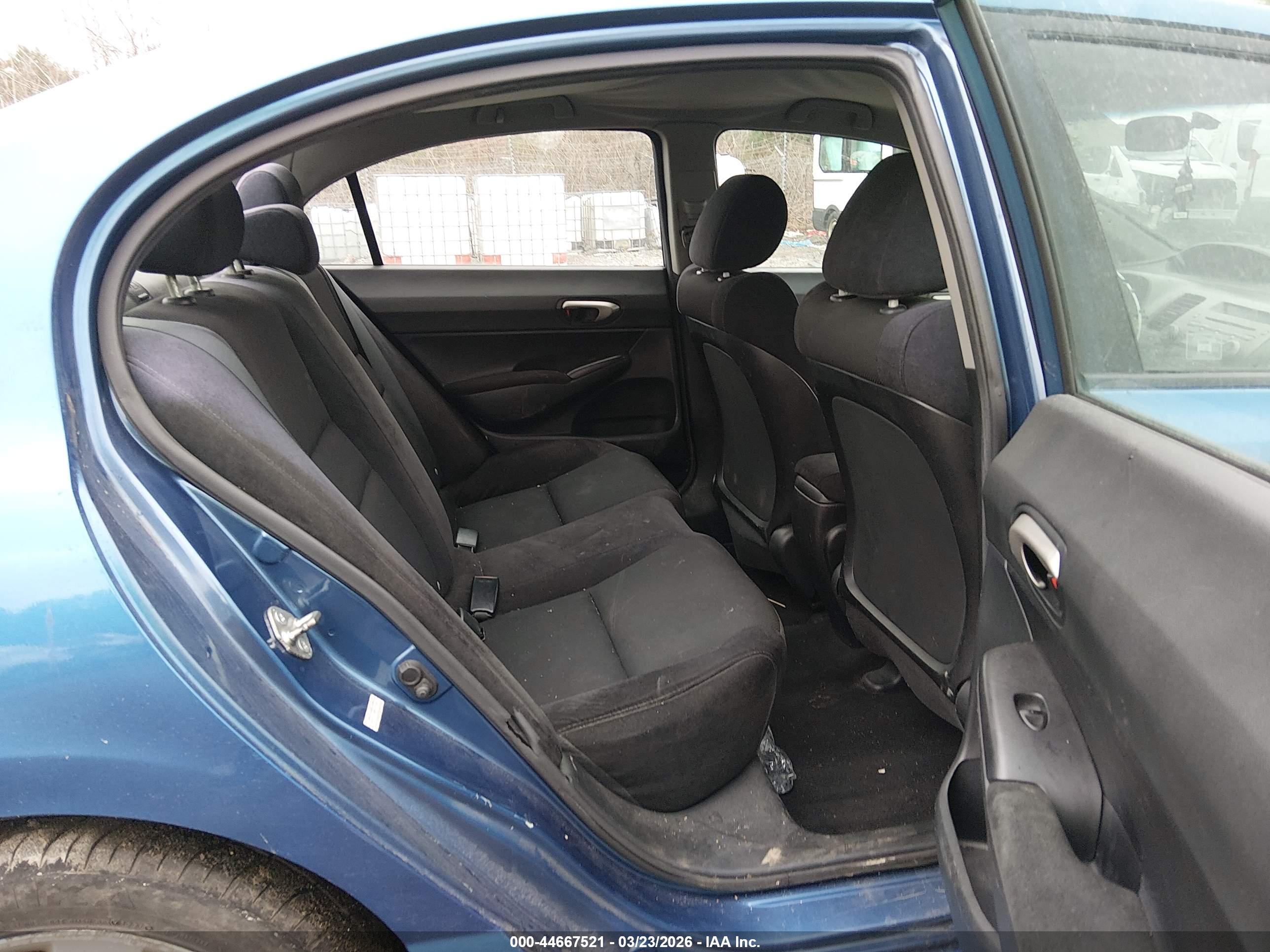 HONDA CIVIC image 8
