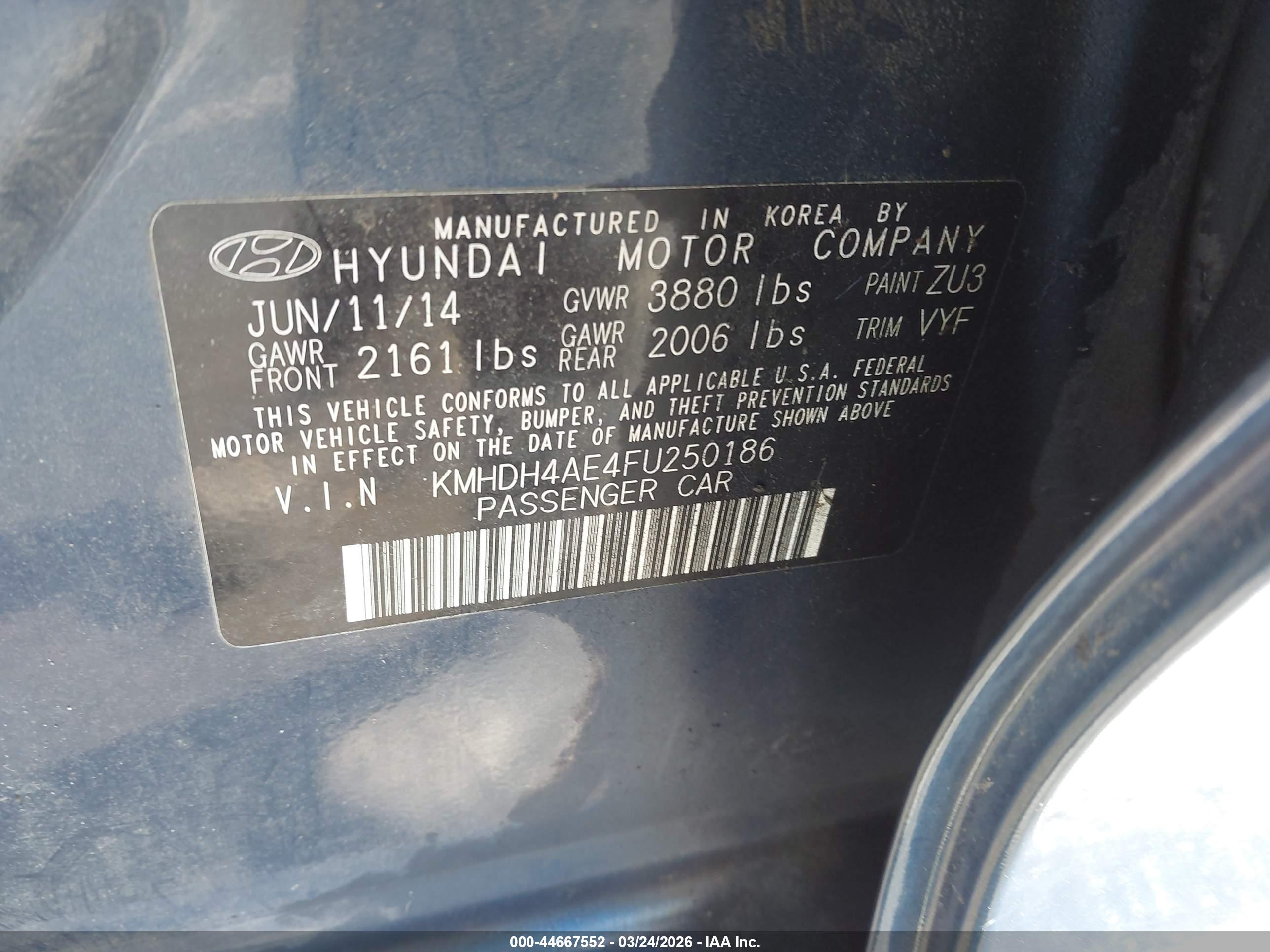 HYUNDAI ELANTRA image 9