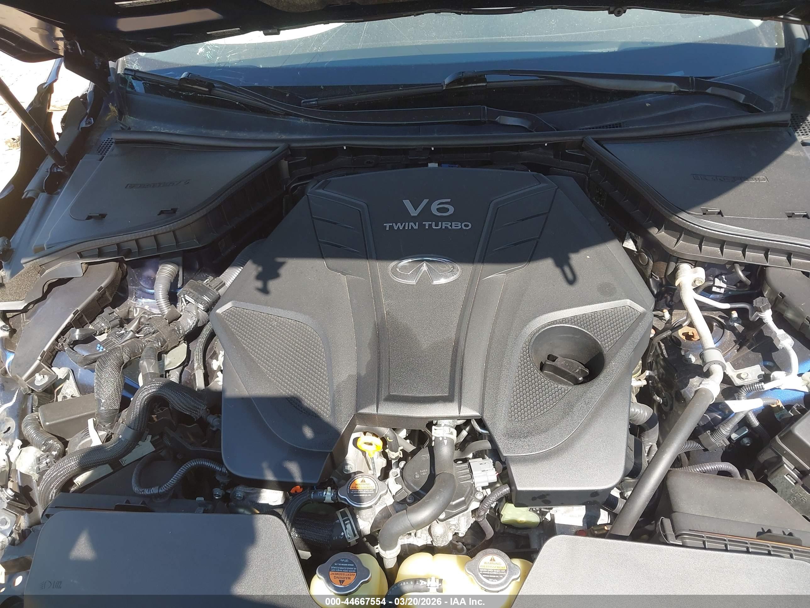 INFINITI Q50 image 10
