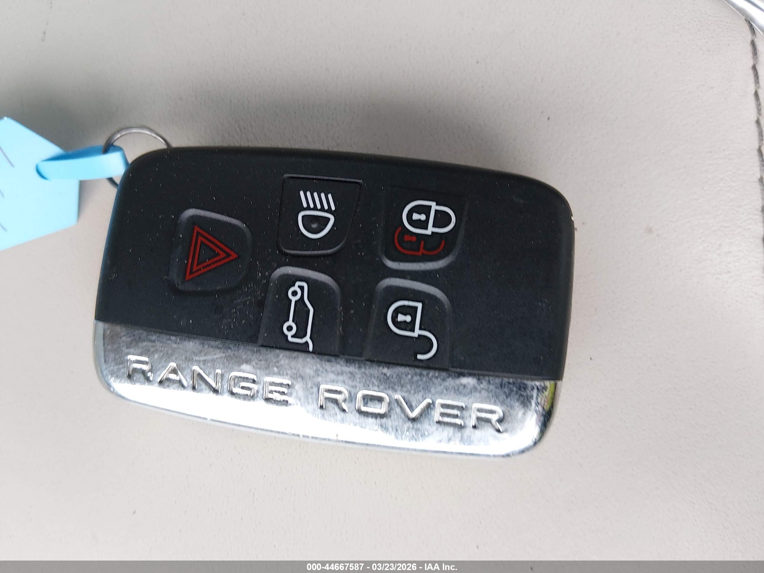 LAND ROVER image 11