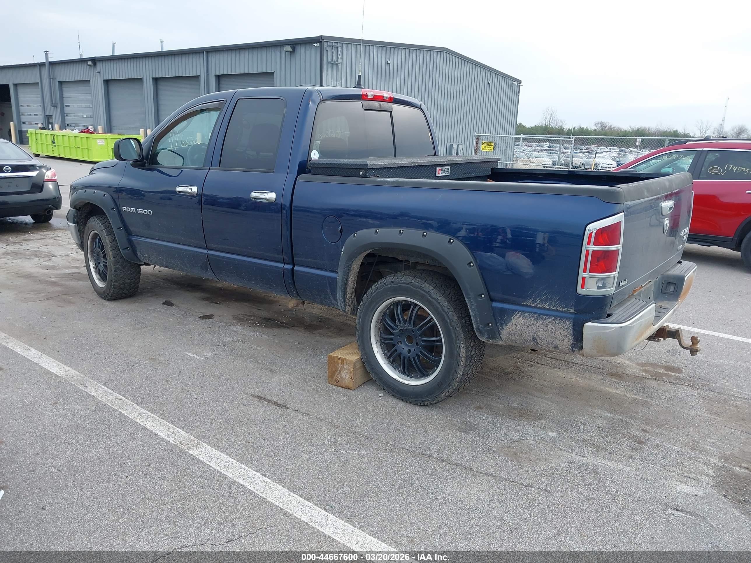 DODGE RAM image 3