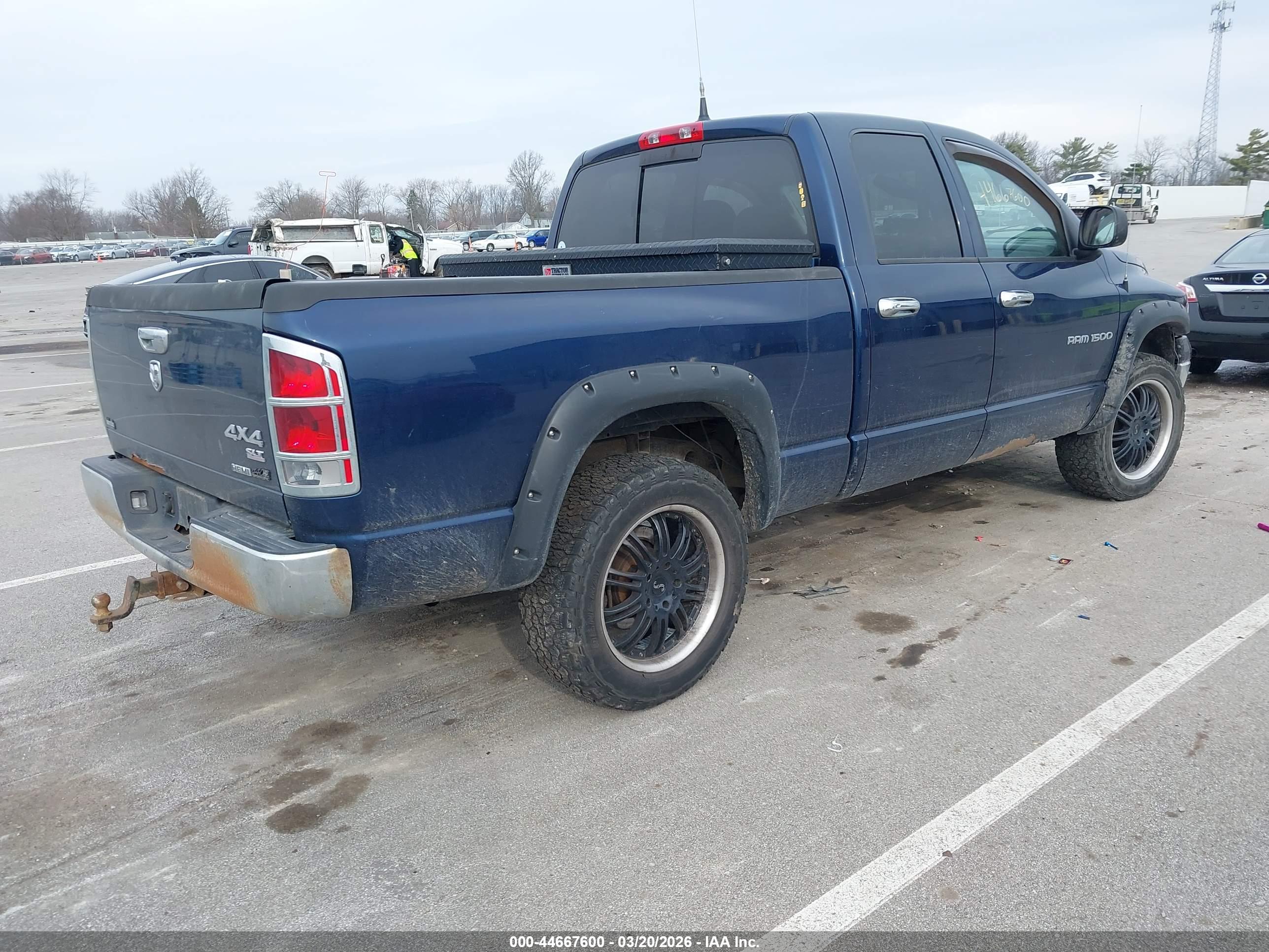 DODGE RAM image 4