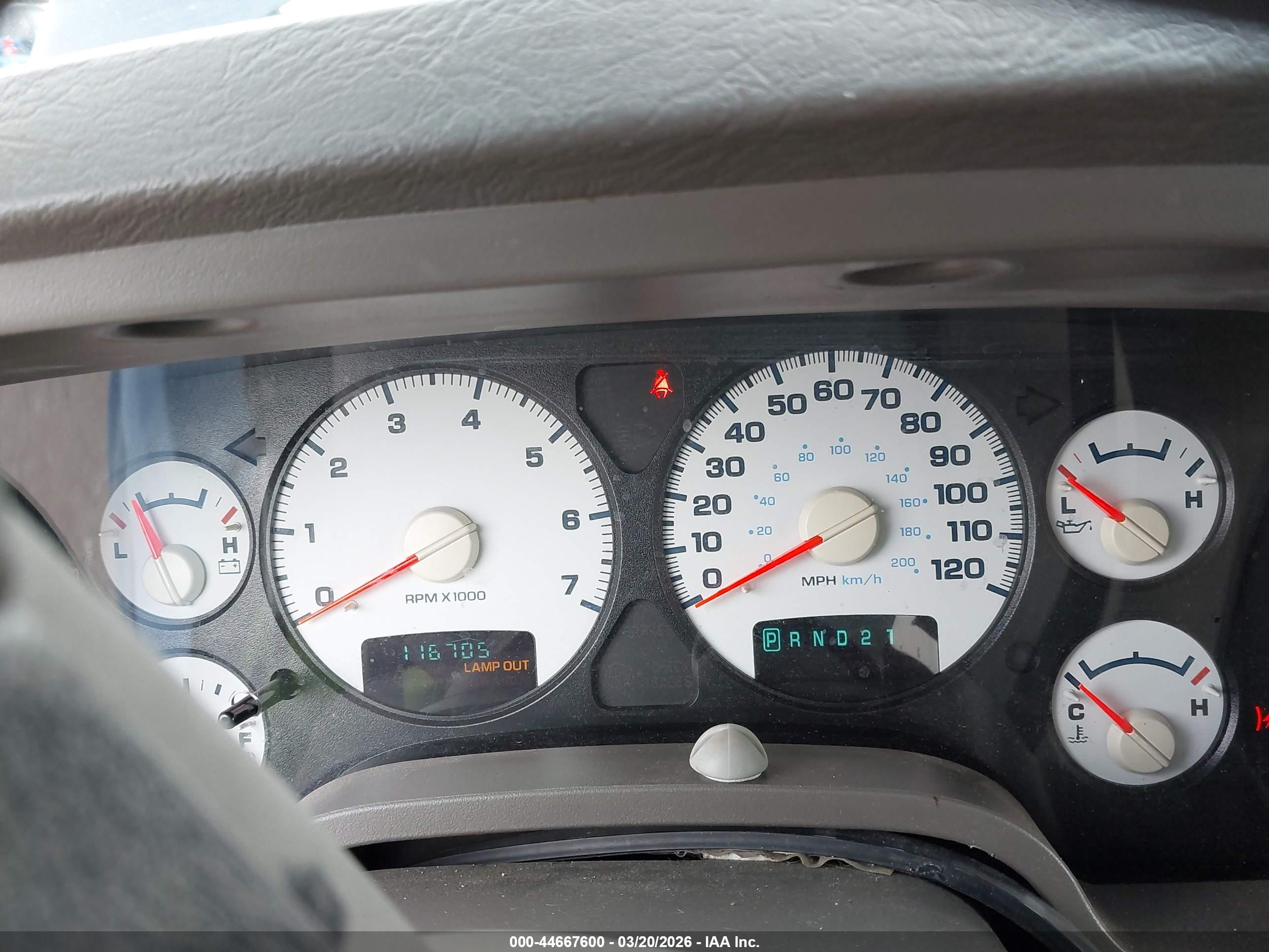 DODGE RAM image 7