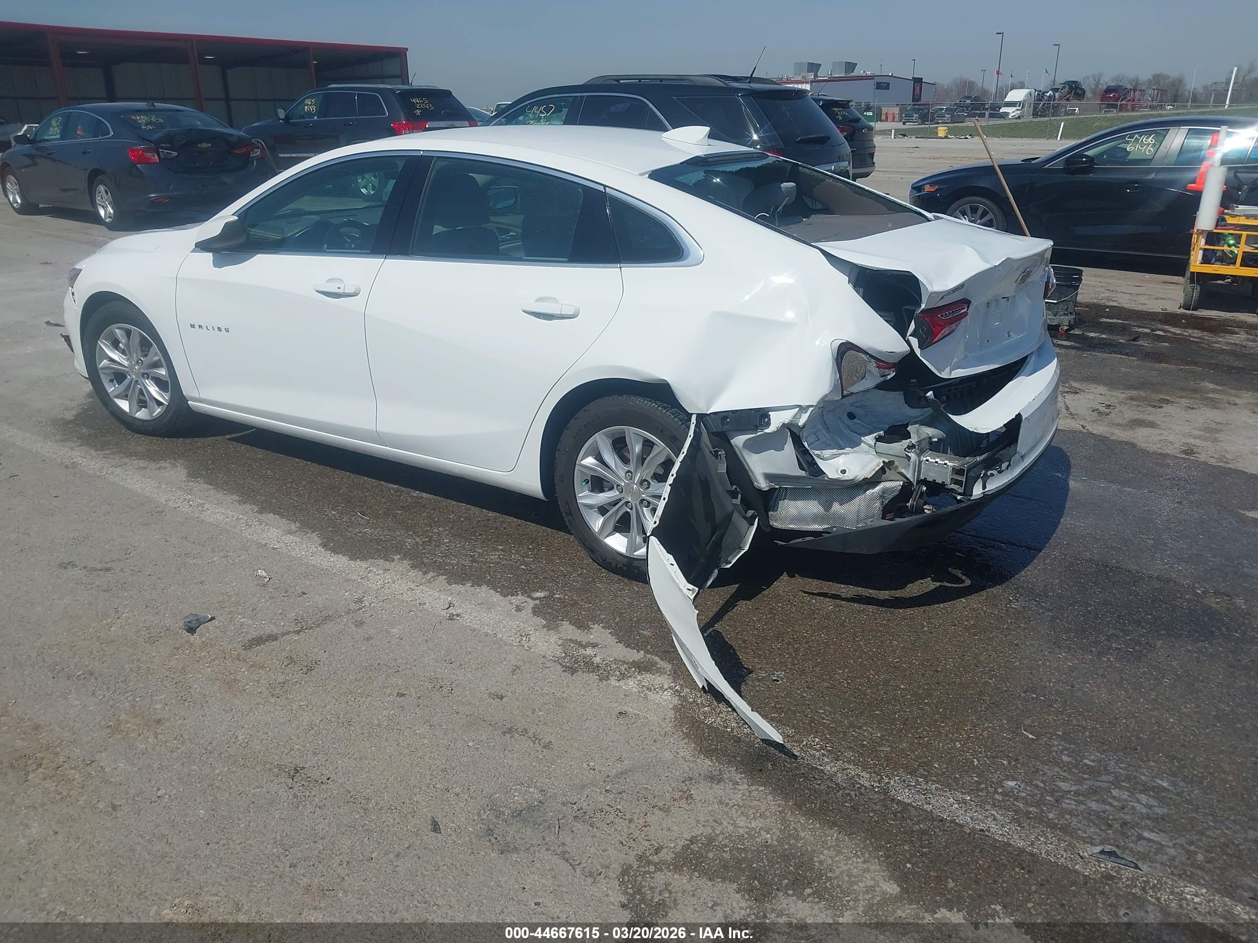 CHEVROLET MALIBU image 3