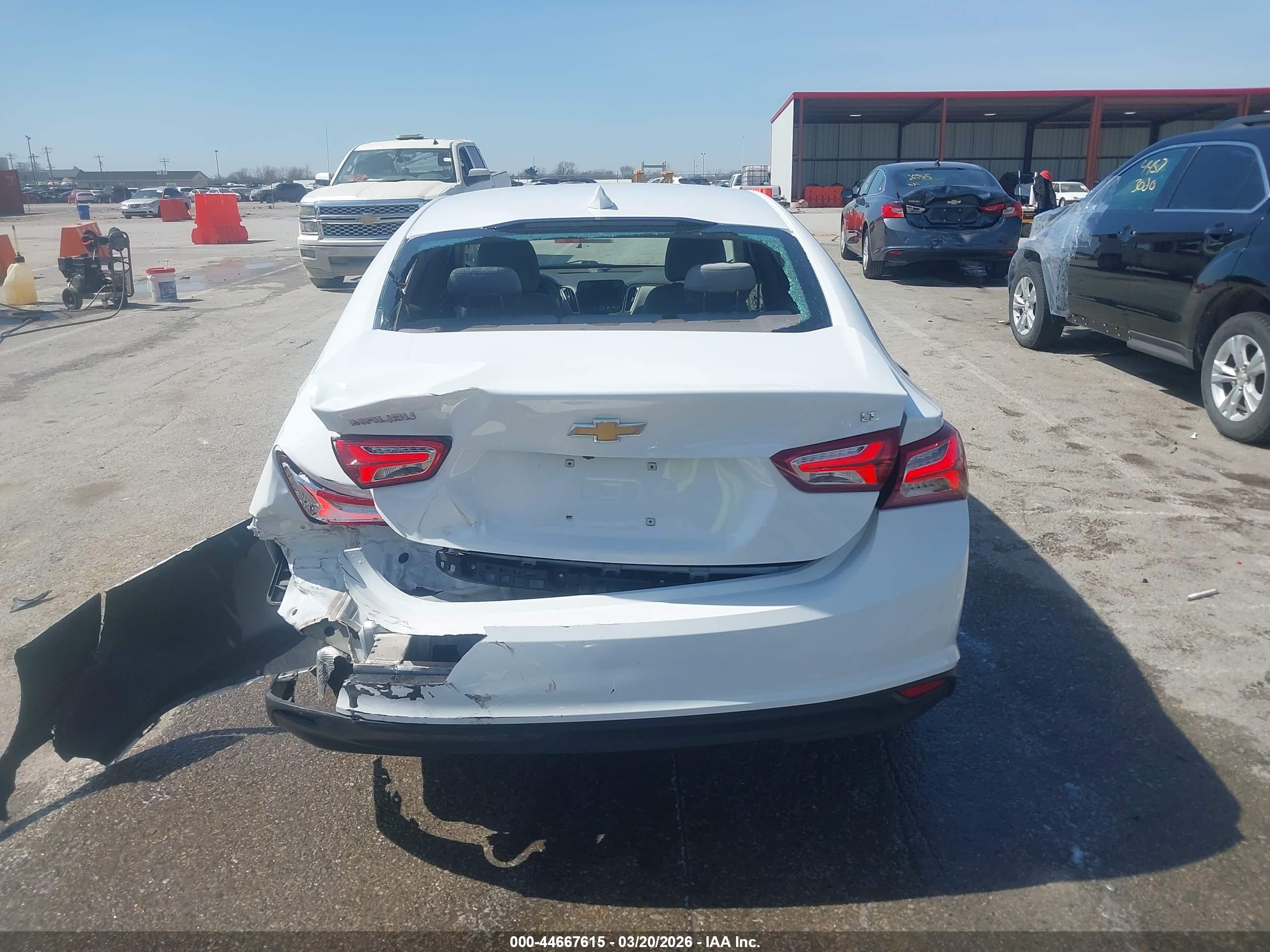 CHEVROLET MALIBU image 6