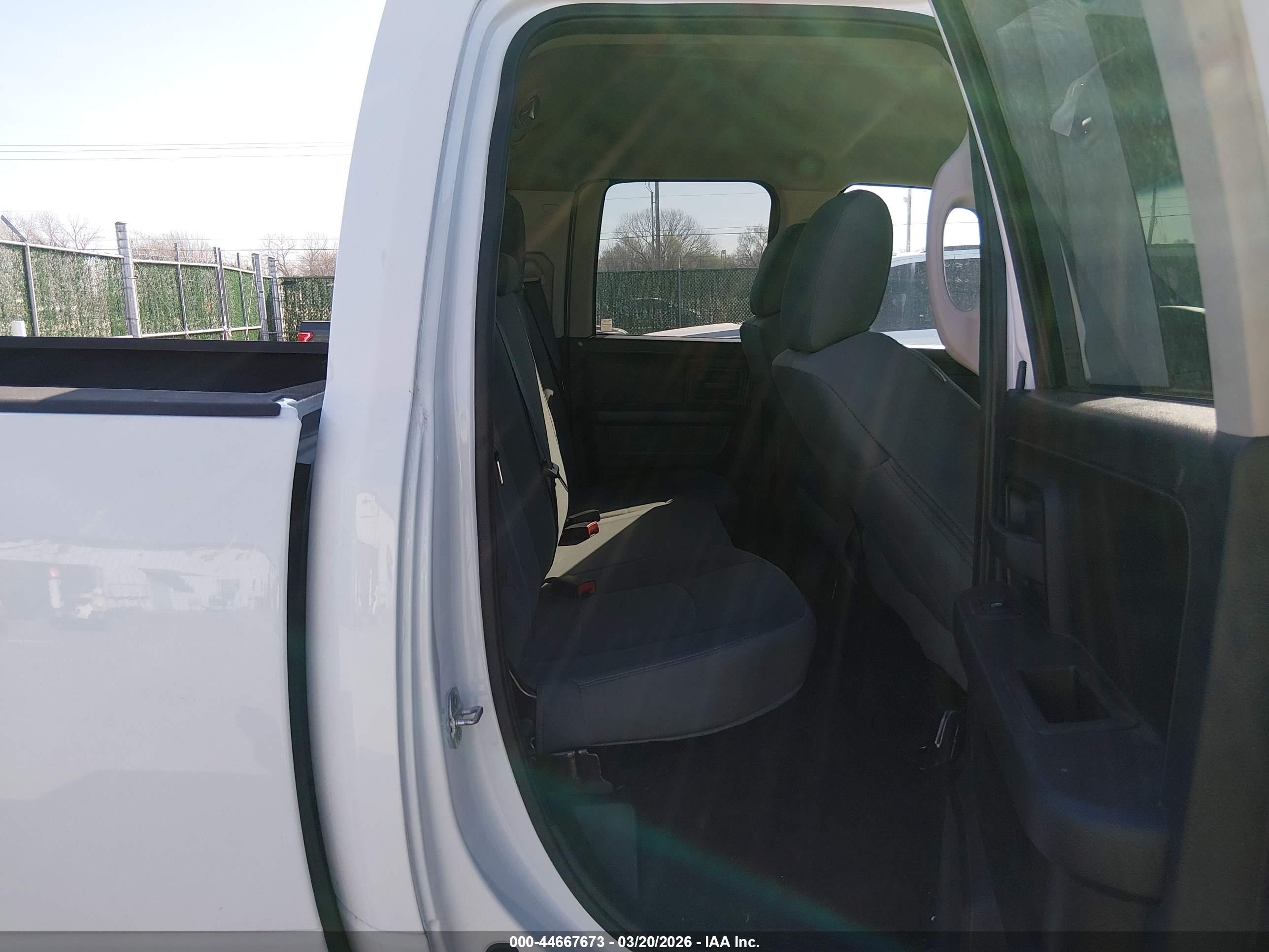 RAM 1500 image 8